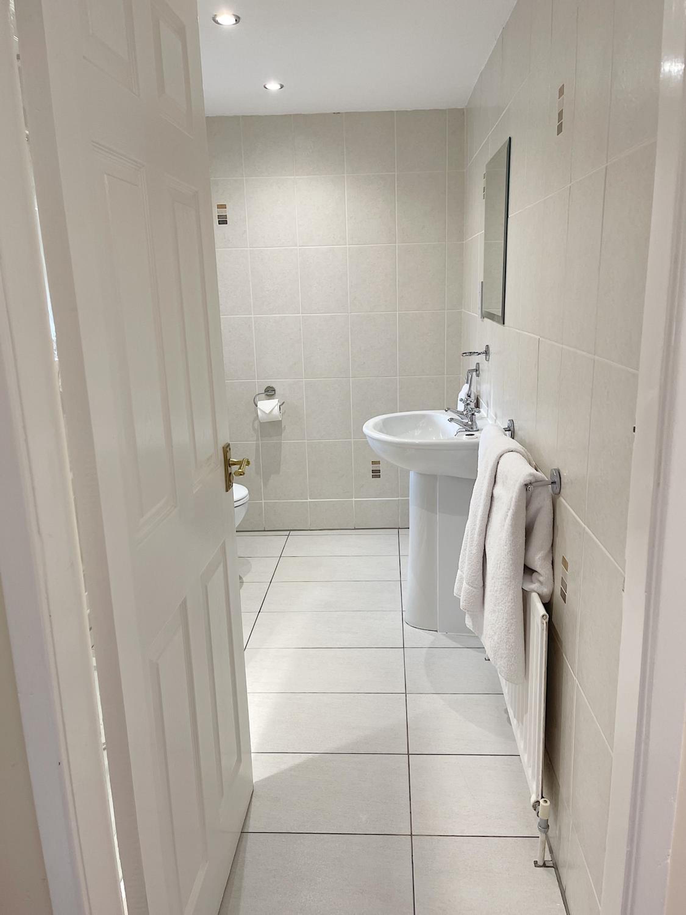 Double Room with Private Bathroom photo 3