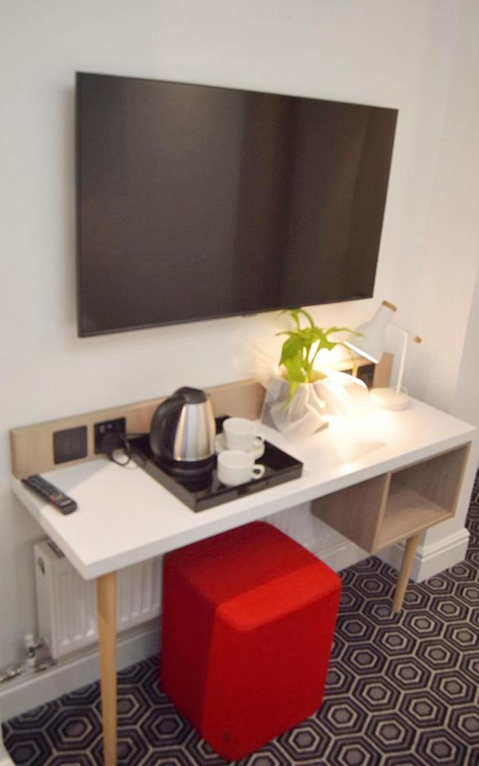 Double Room Windowless photo 1