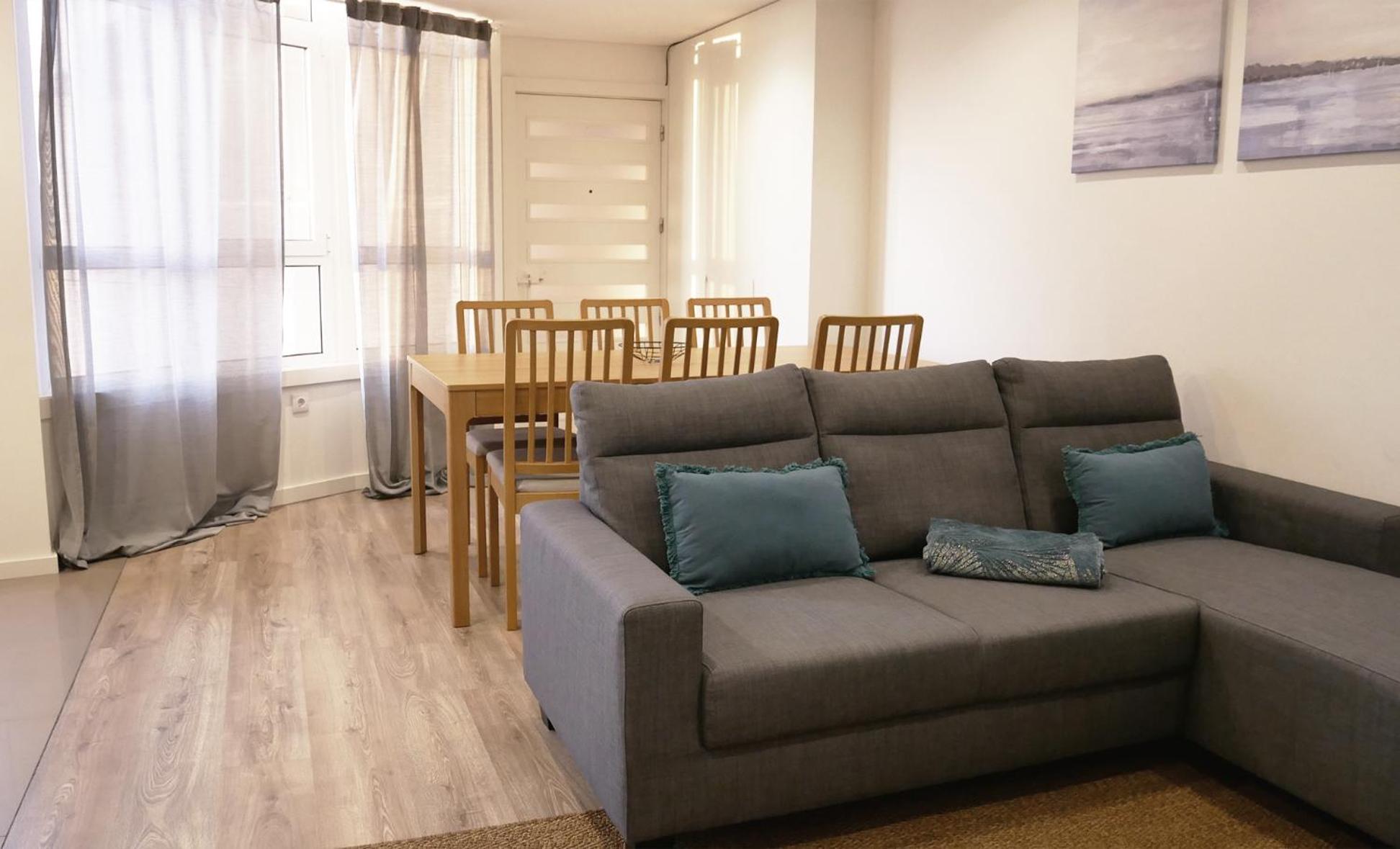 Three-Bedroom Apartment - Photo 16