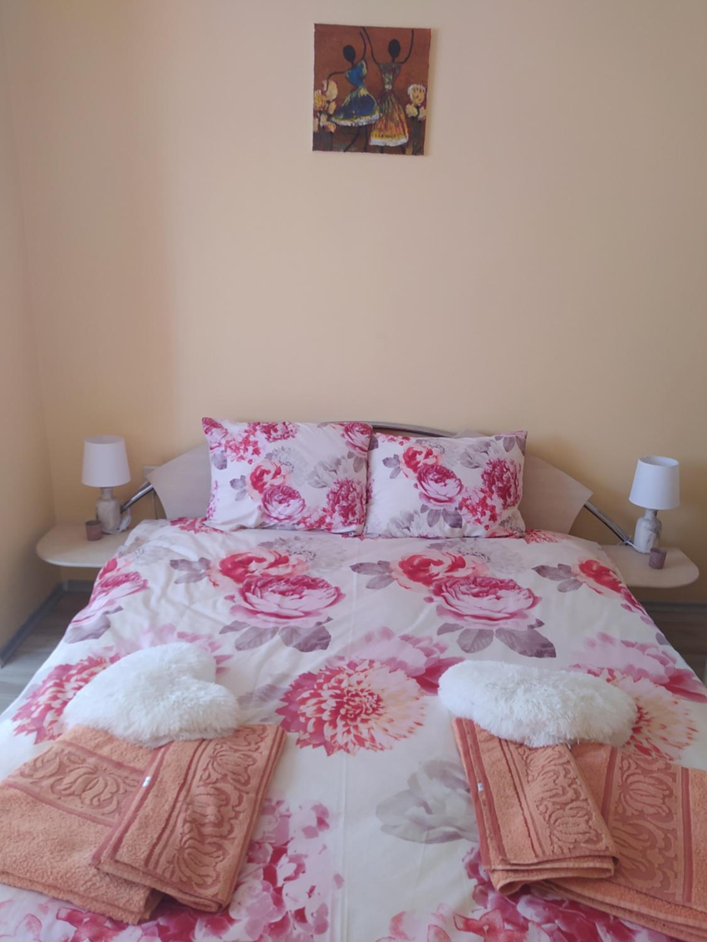 Two-Bedroom Apartment - Photo 1