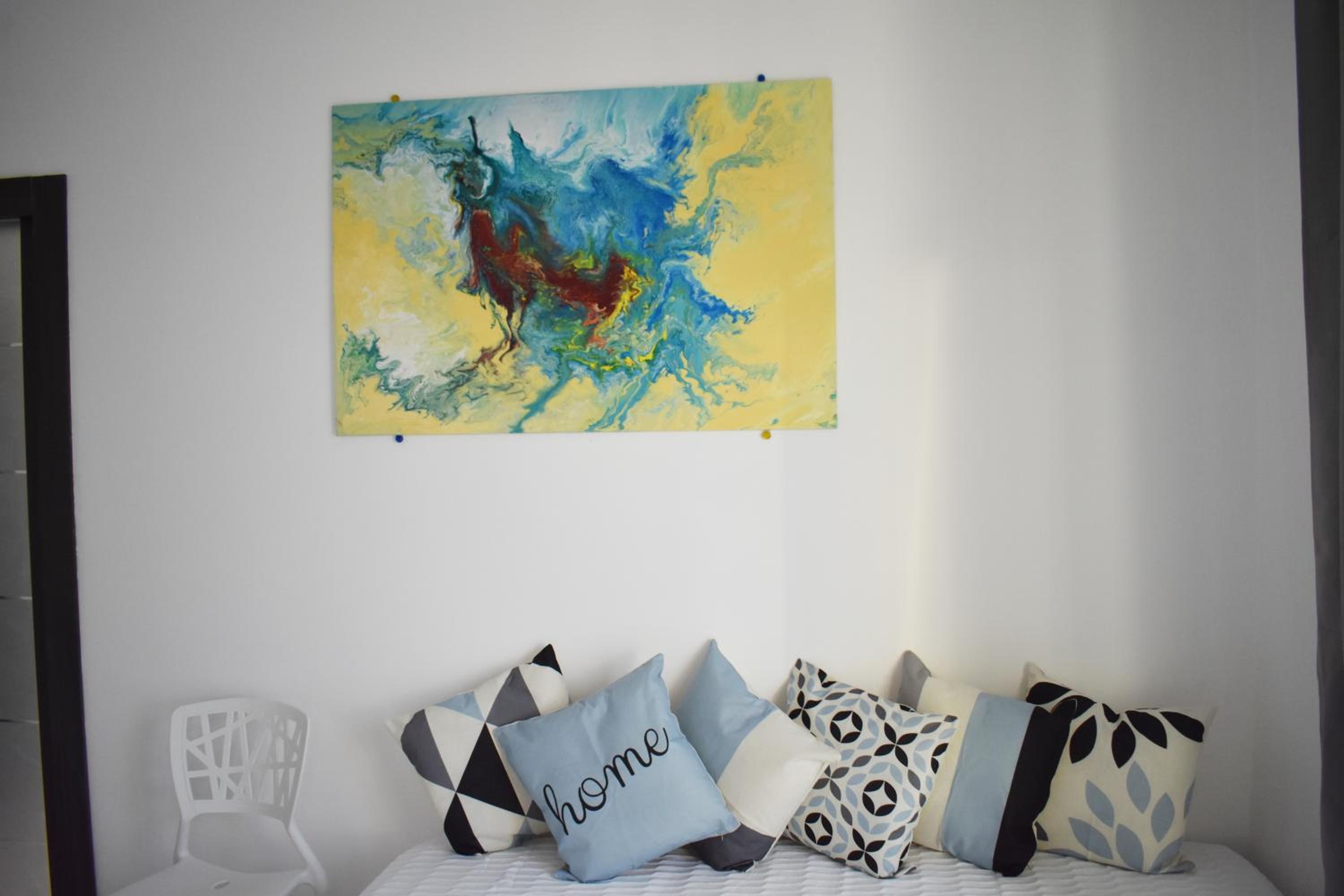 Family Room - Photo 16