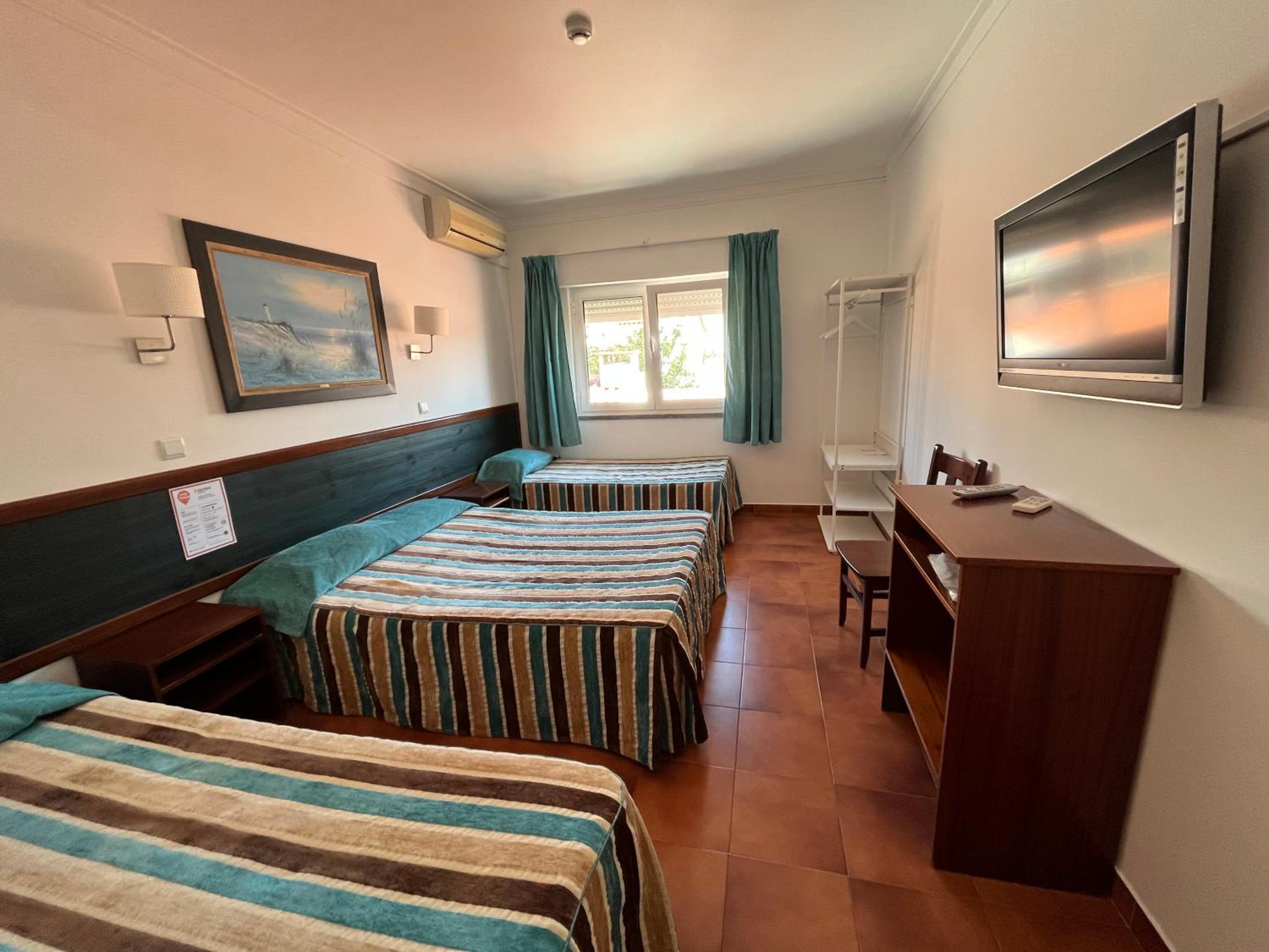 Quadruple Room photo 3