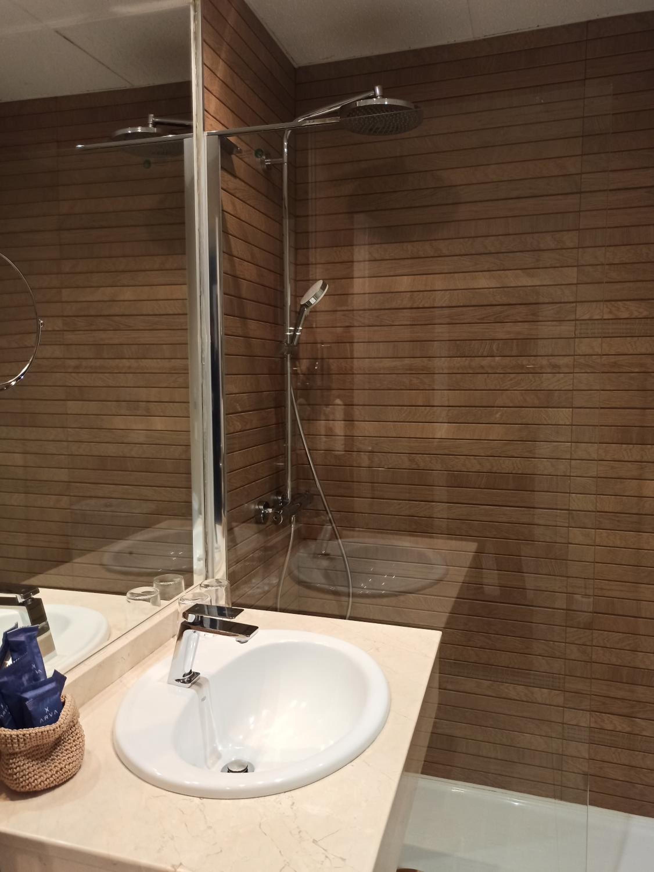 Superior Double Room - Photo 14