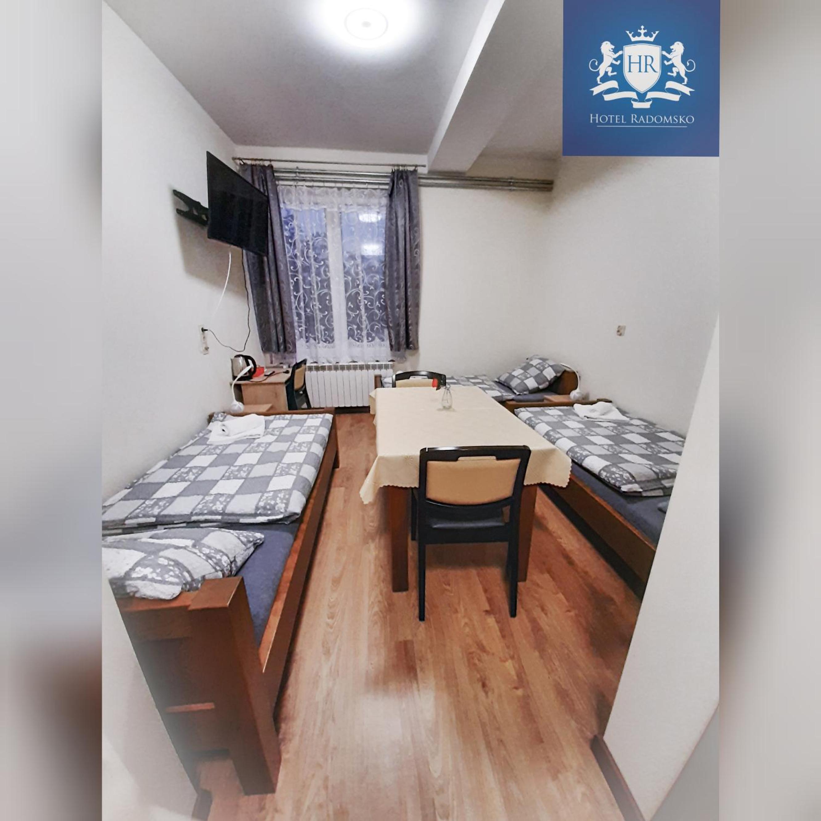Triple Room