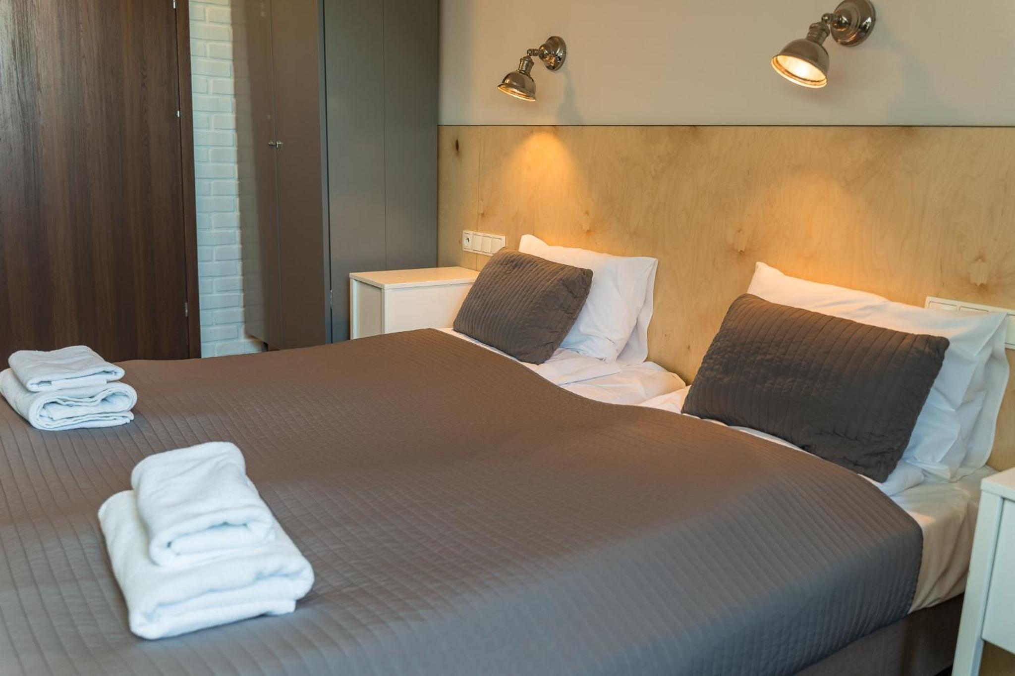 Double or Twin Room - Photo 10