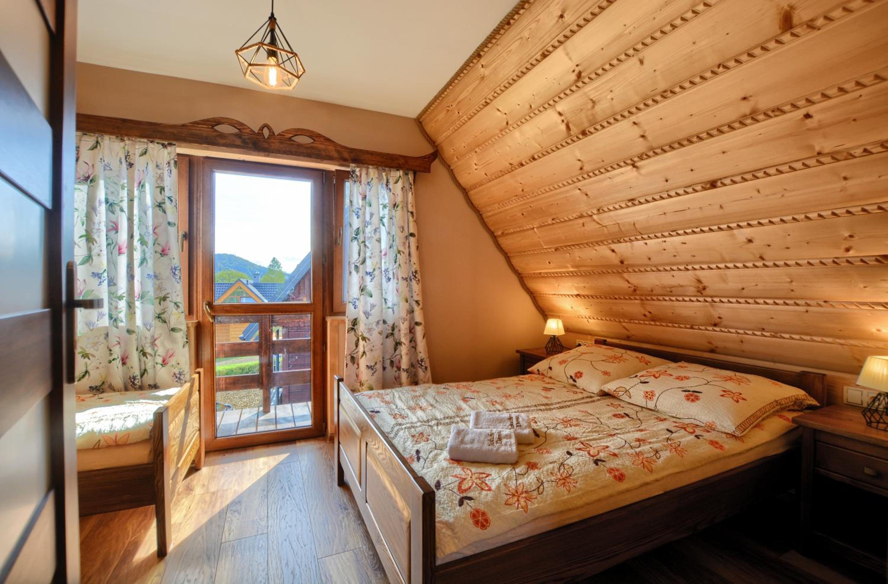 Two-Bedroom House photo 3