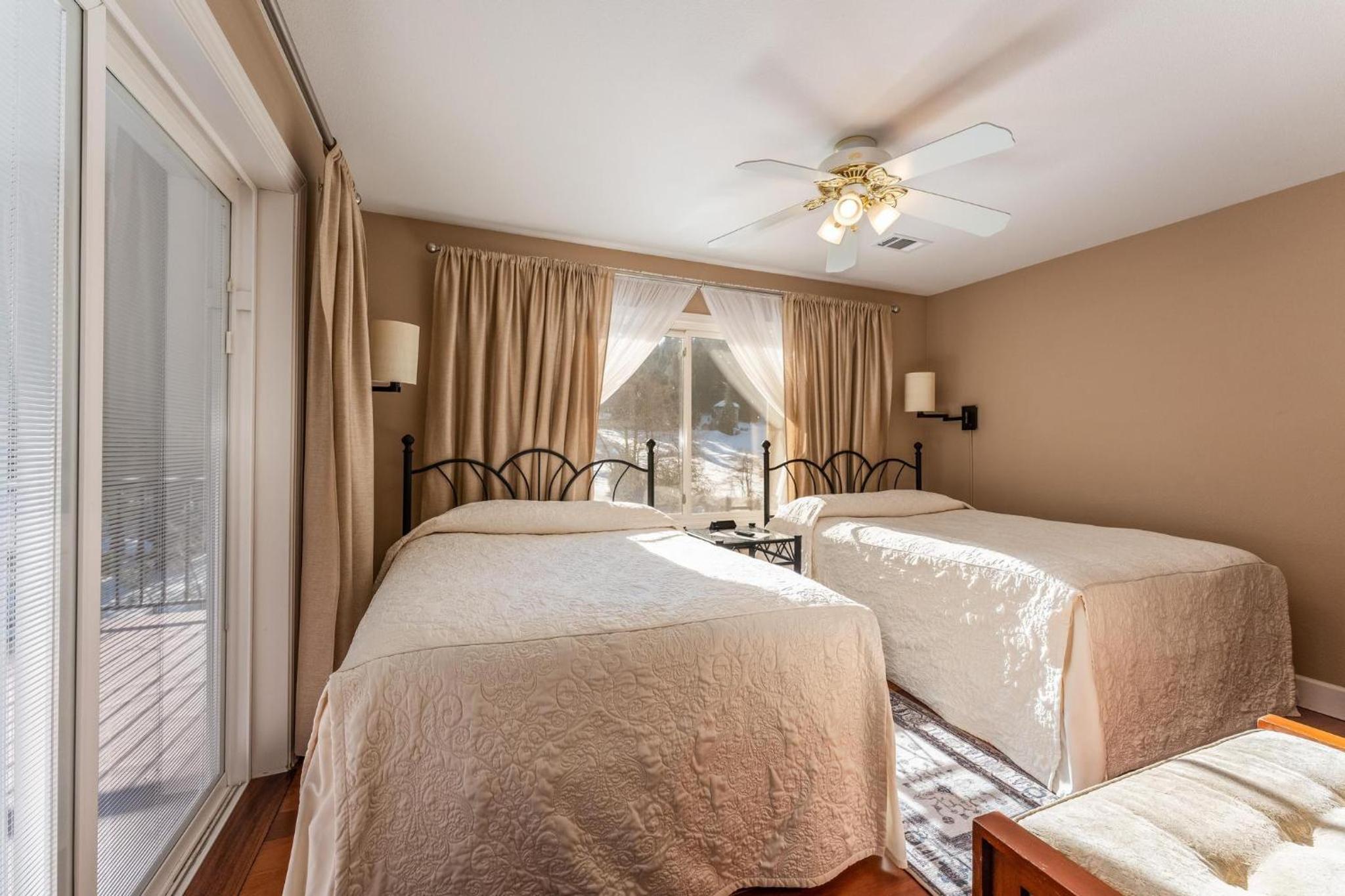 Double Room with Balcony photo 2