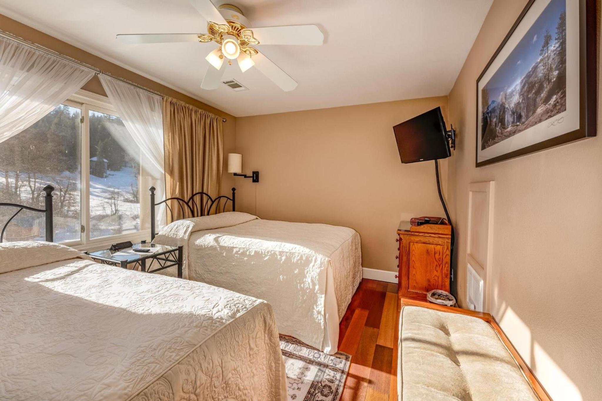 Double Room with Balcony photo 1