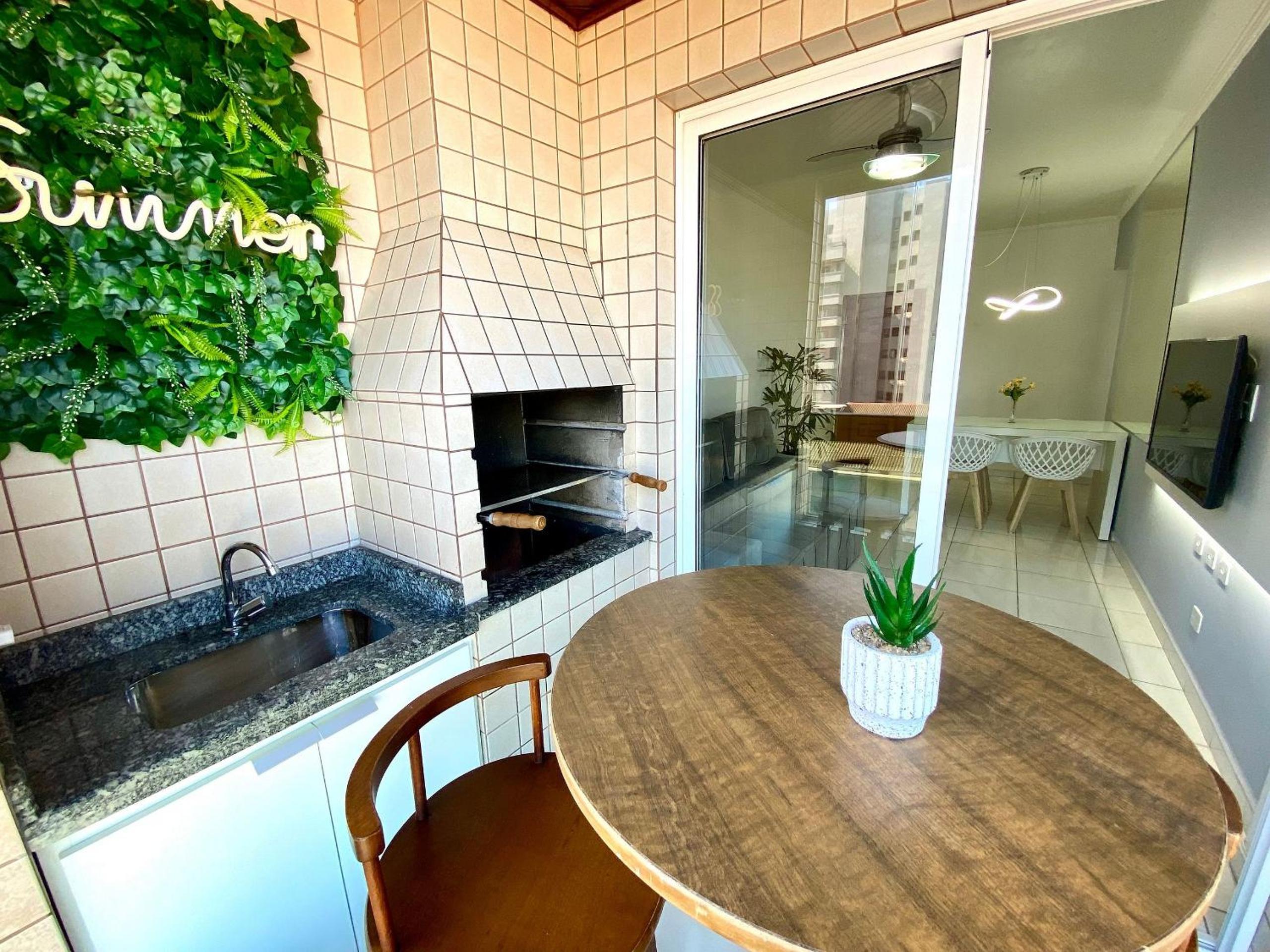 Deluxe Apartment - Photo 9