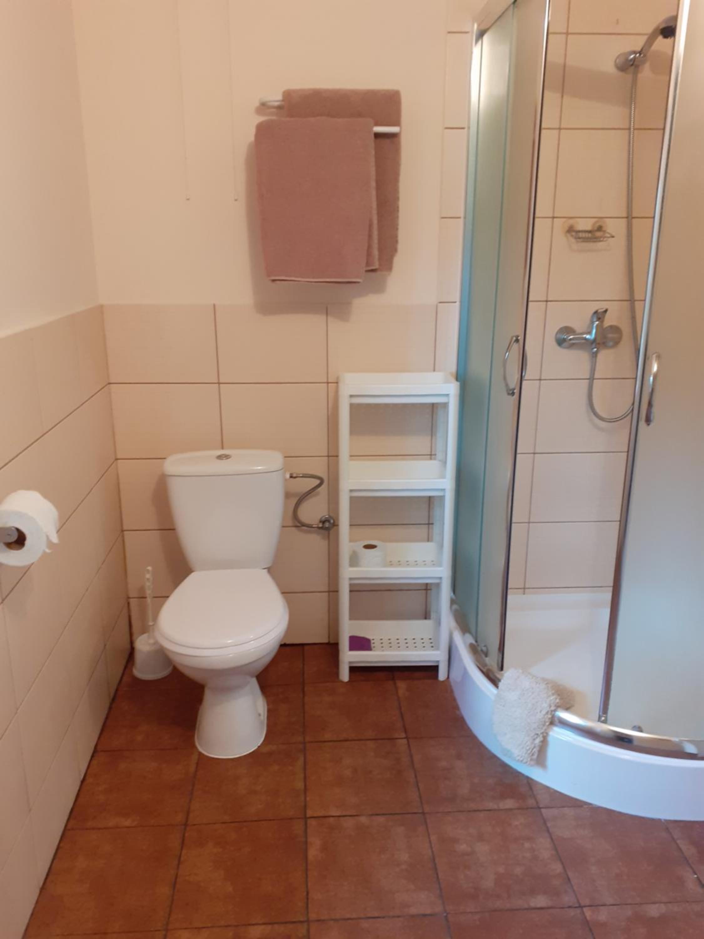 Twin Room with Bathroom photo 3