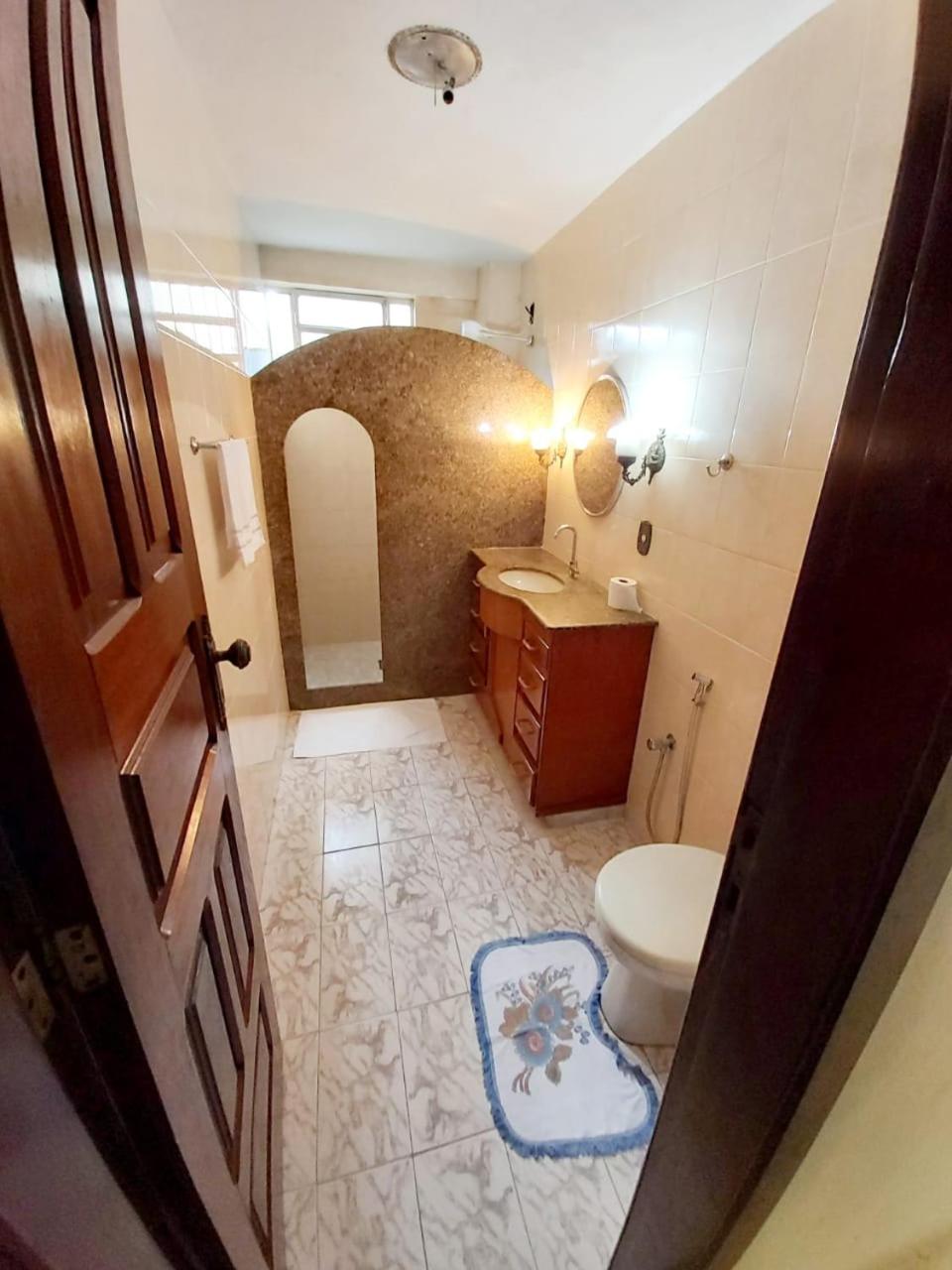 Deluxe Double or Twin Room - Photo 7