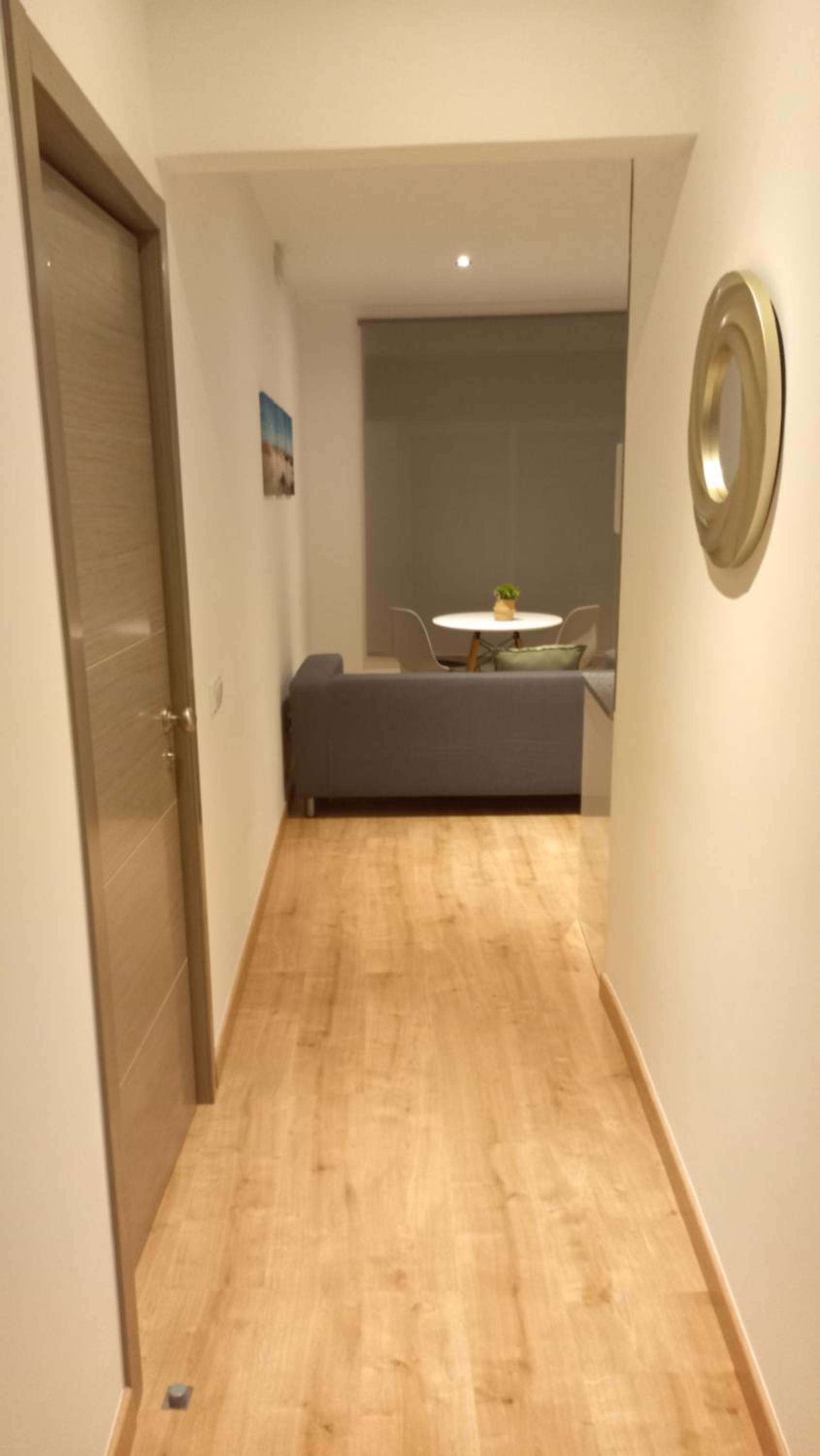 One-Bedroom House - Photo 8