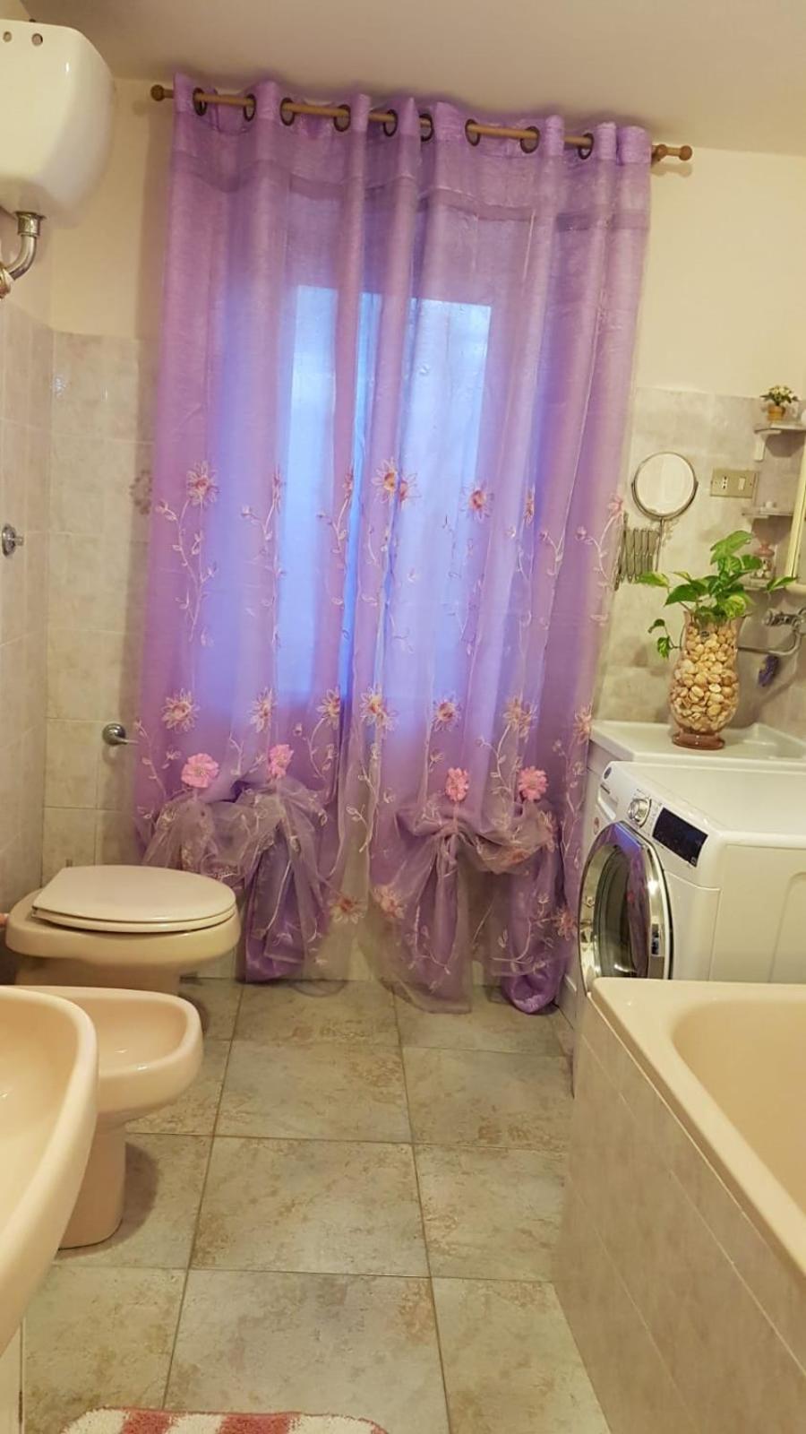 Triple Room with Private Bathroom - Photo 2