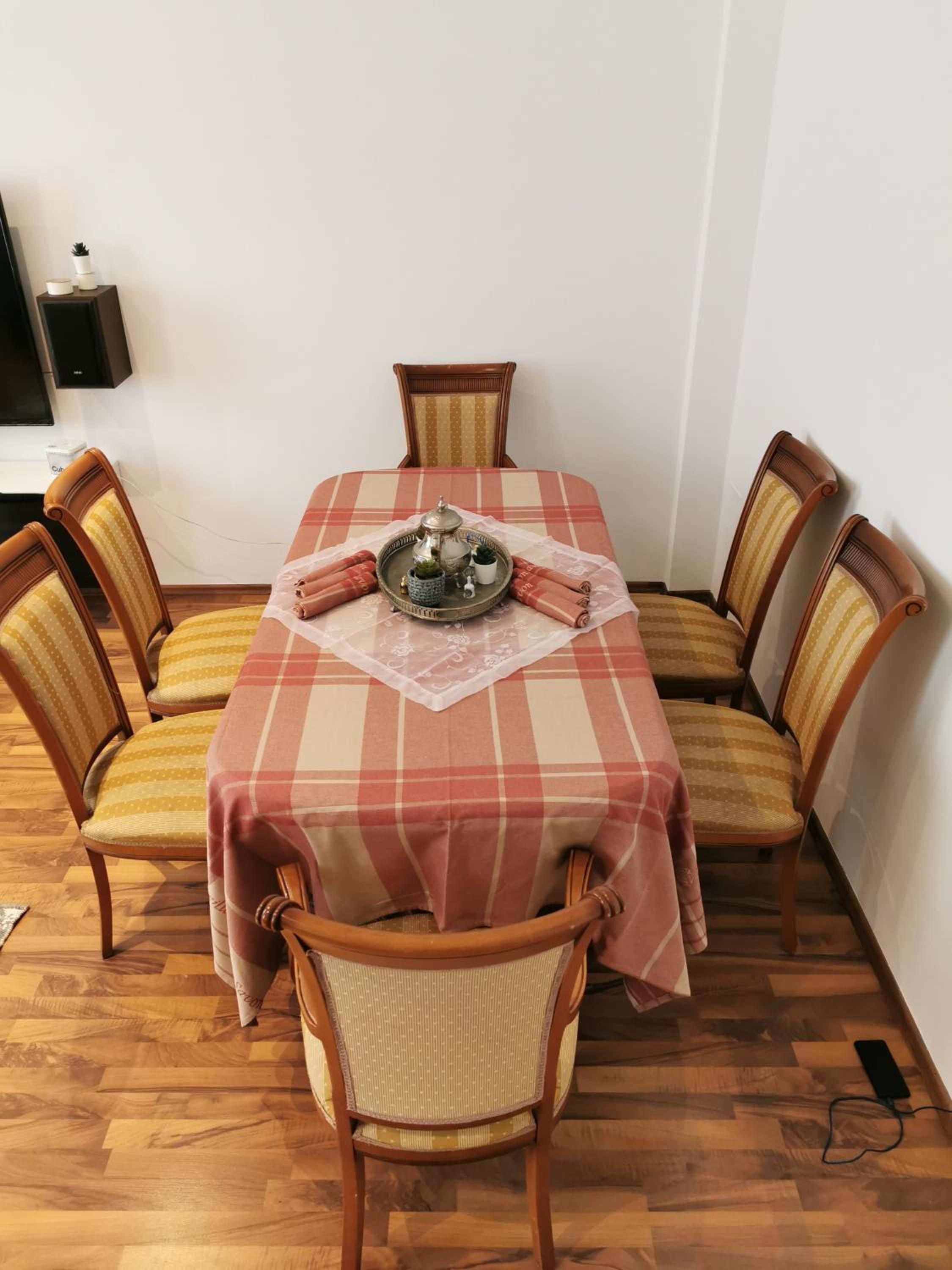 One-Bedroom Apartment - Photo 10