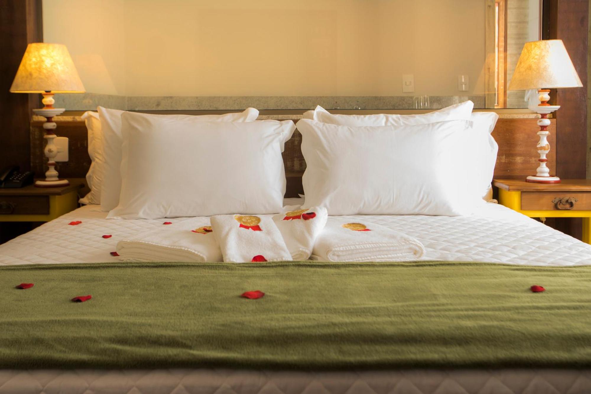 King Suite with Spa Bath photo 3