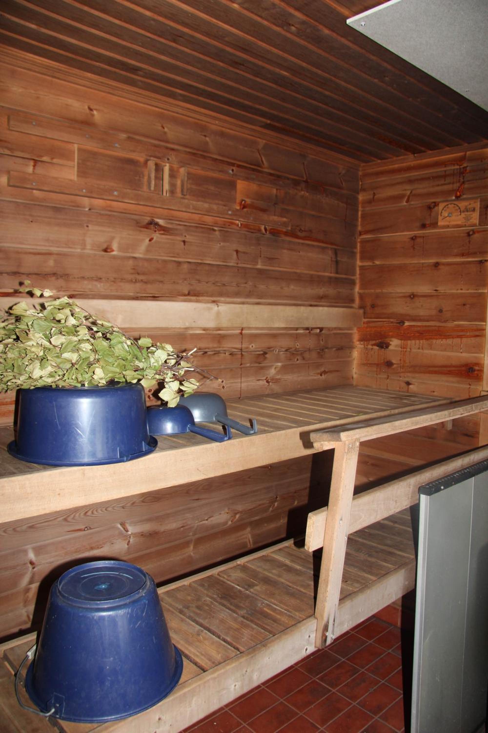 Economy Cottage (3 Adults) - Photo 2