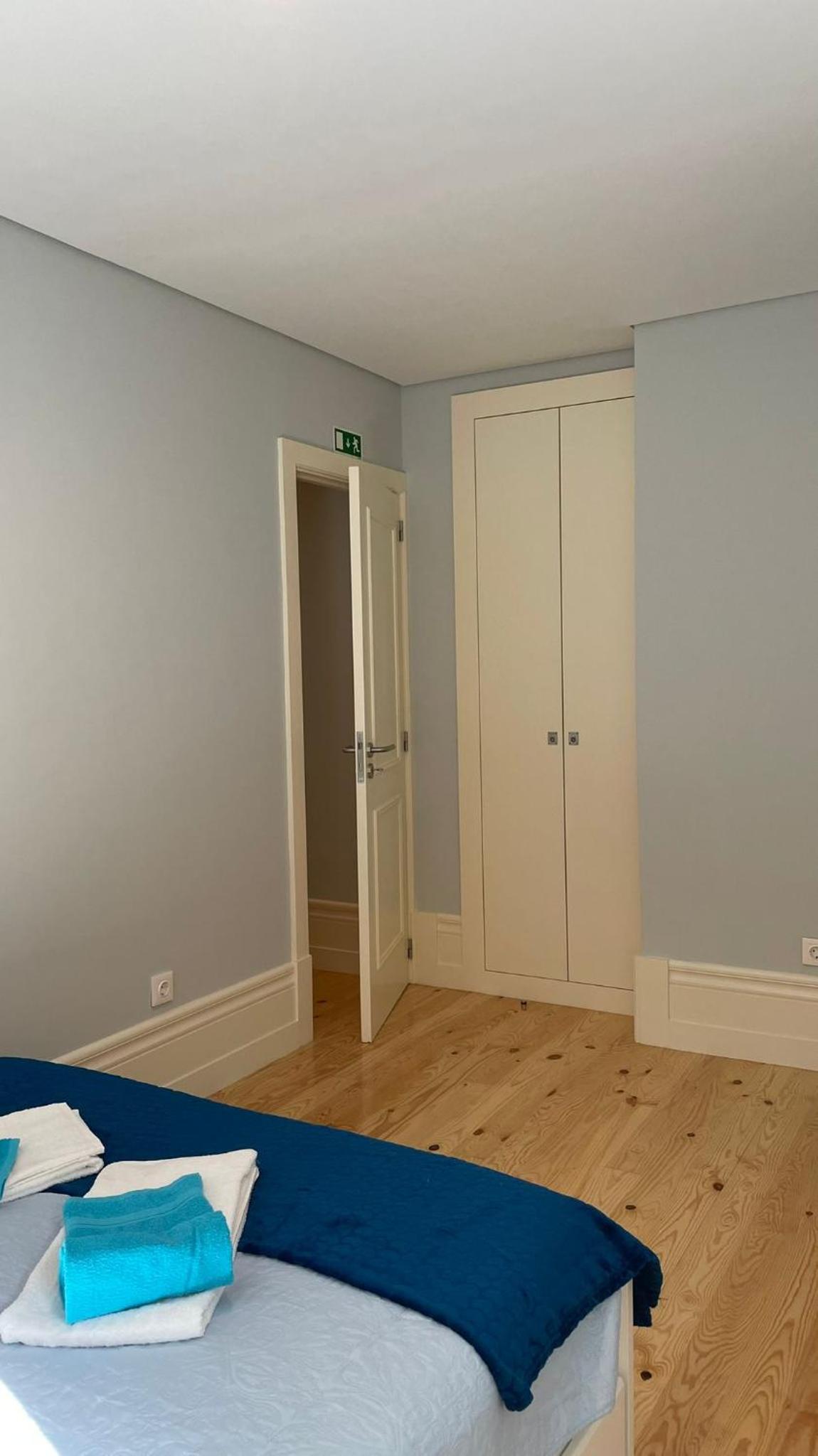 One-Bedroom Apartment - Photo 4