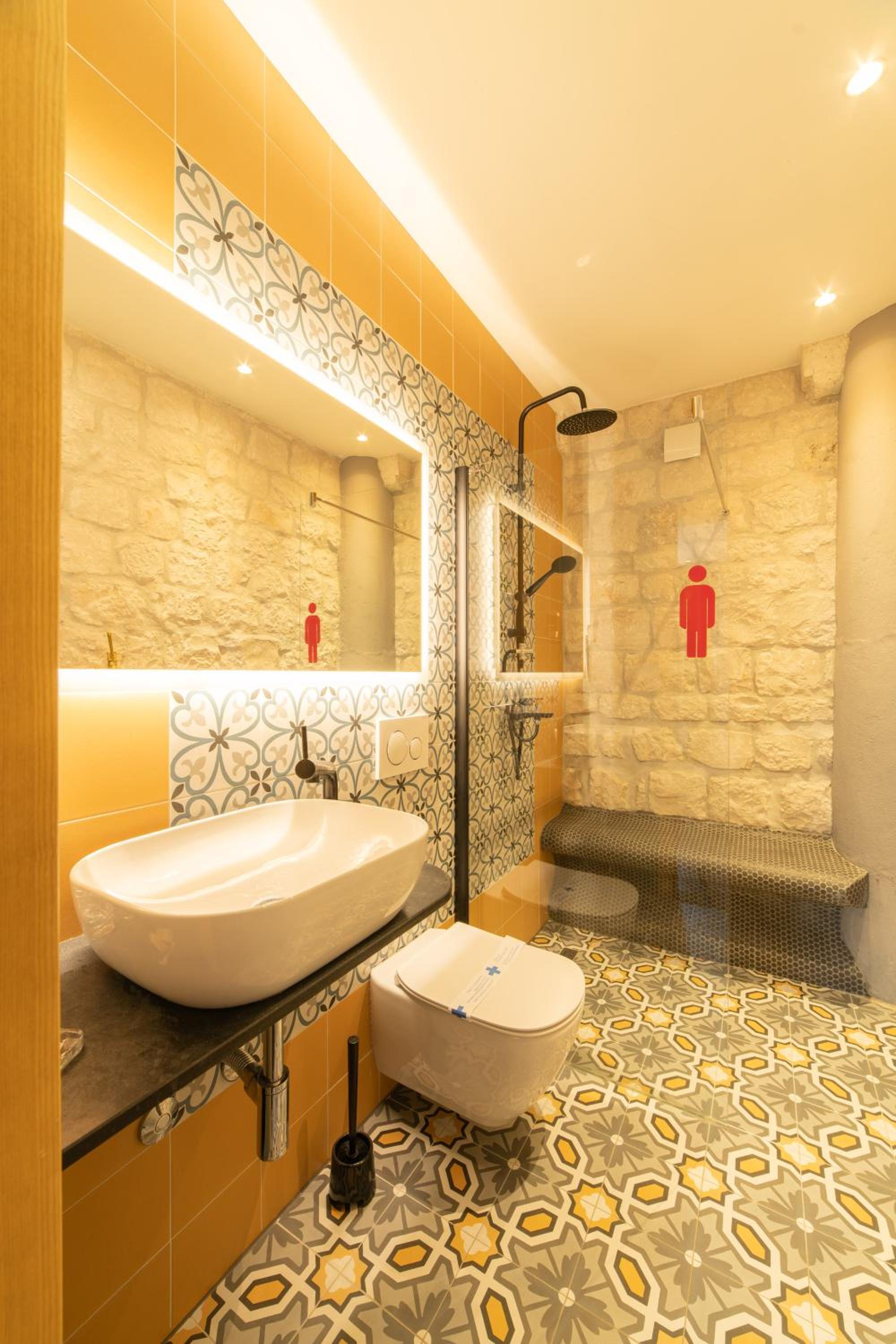 Deluxe Double Room - Photo 2