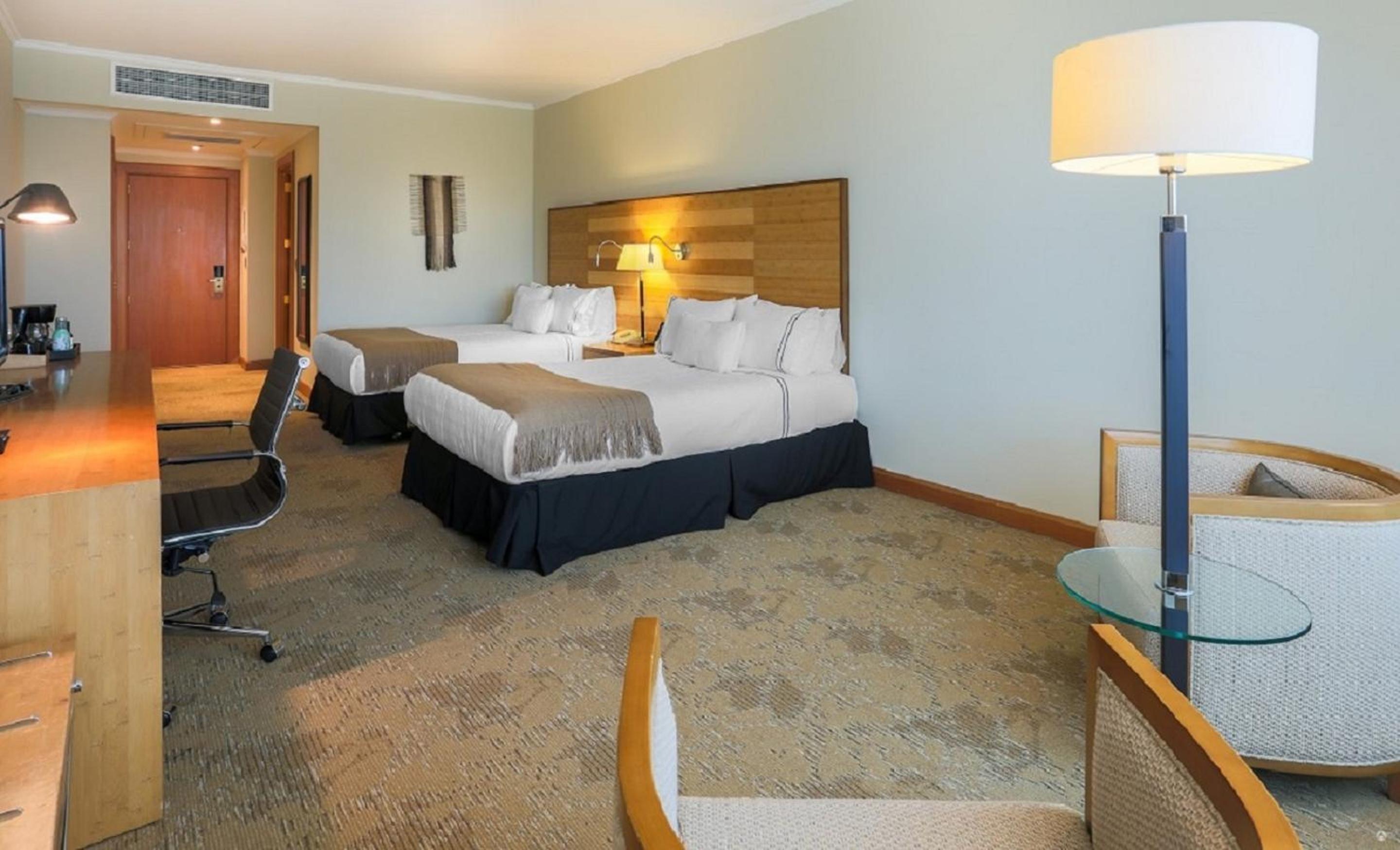 Executive Twin Room - Photo 18