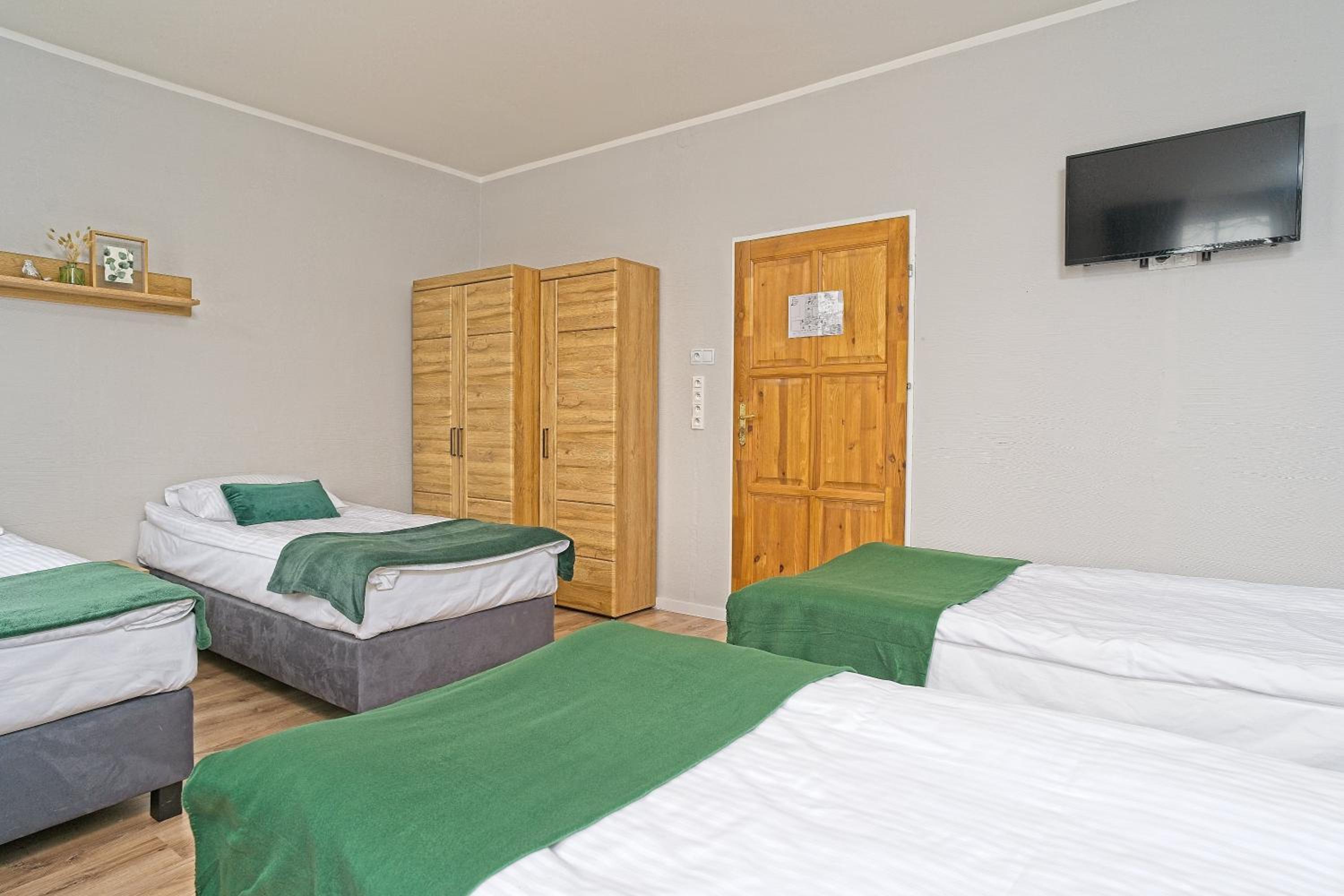 Quadruple Room with Private External Bathroom photo 1