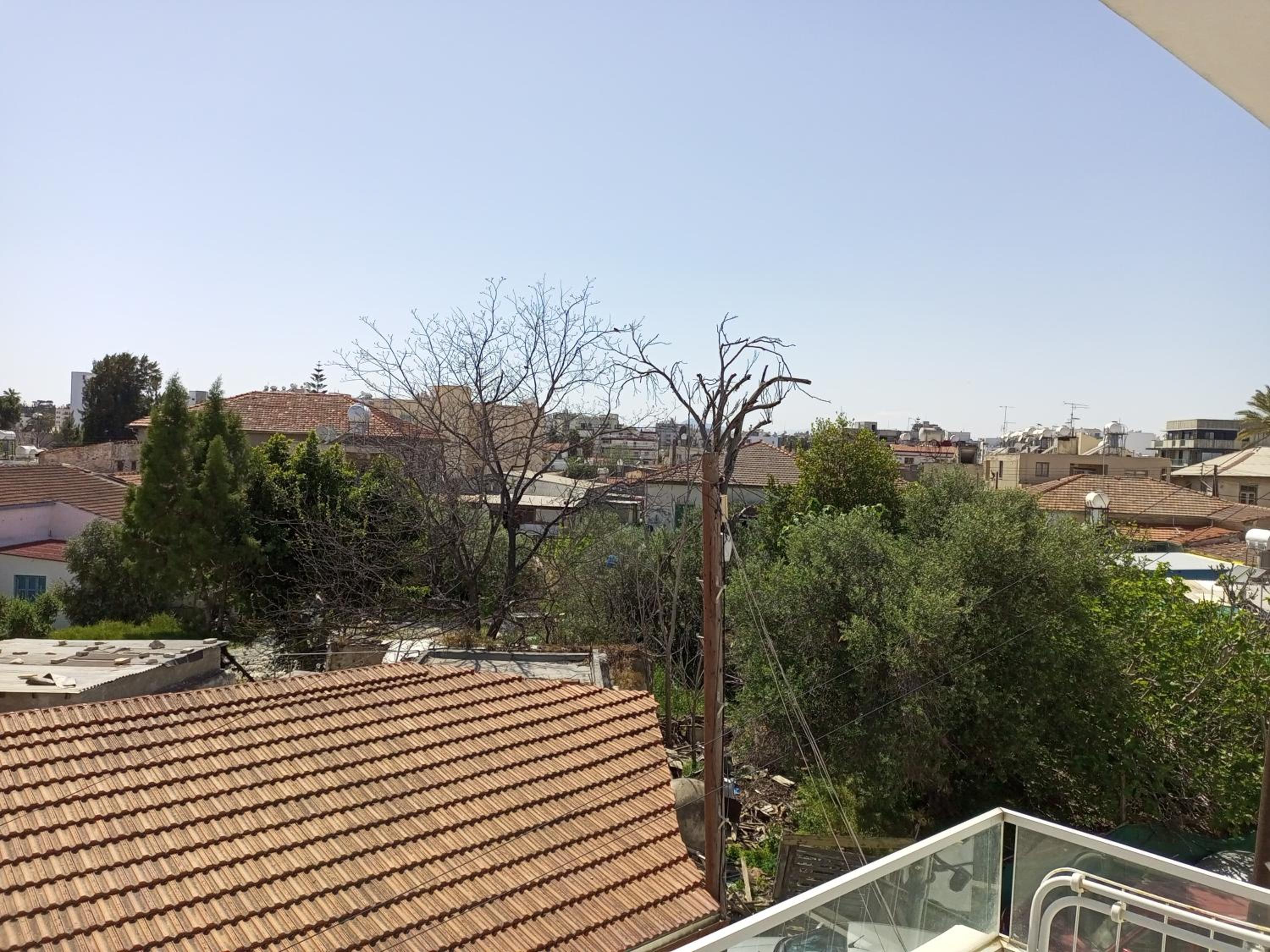Studio with Balcony - Photo 5
