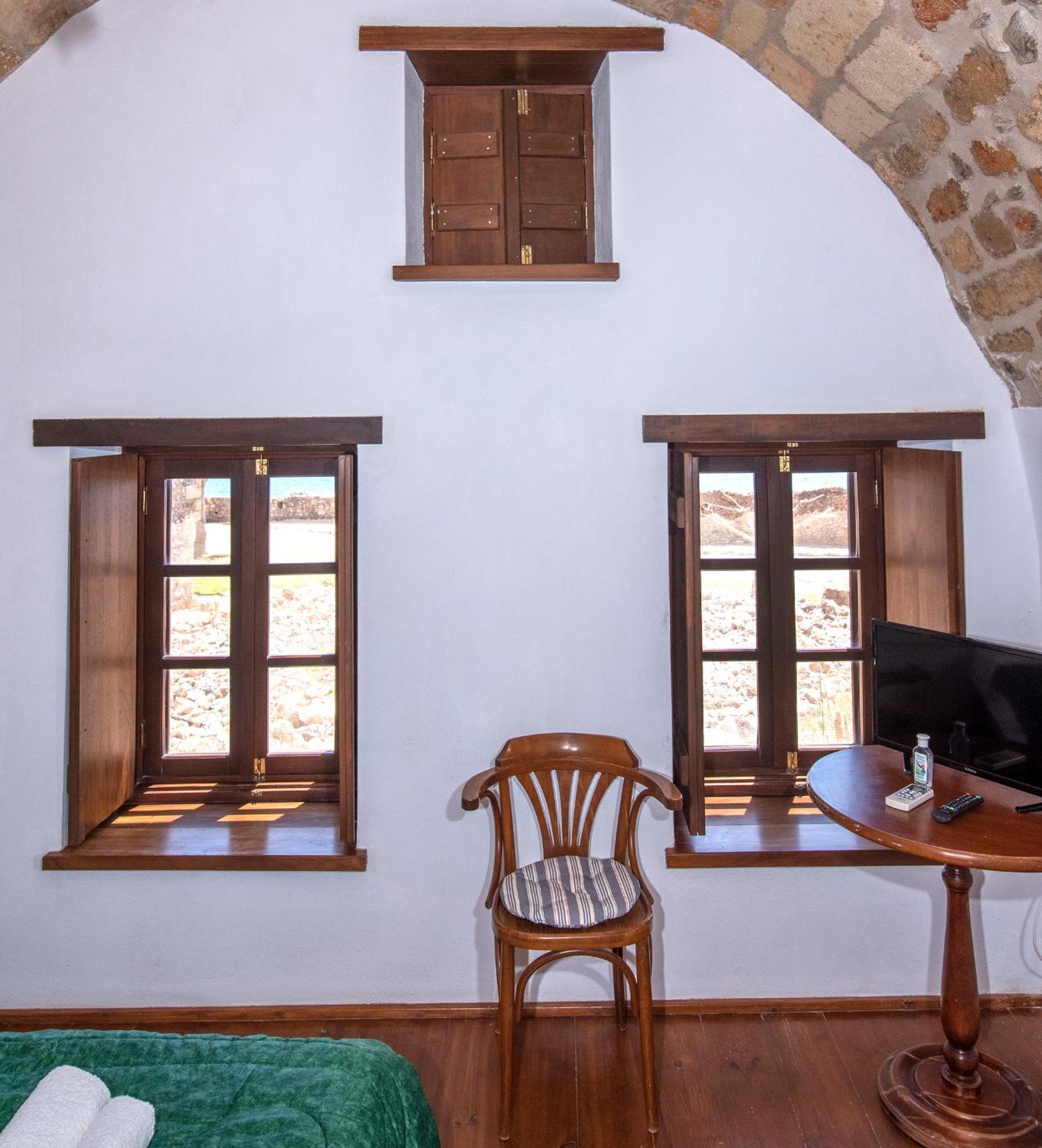 Studio with Sea View photo 3