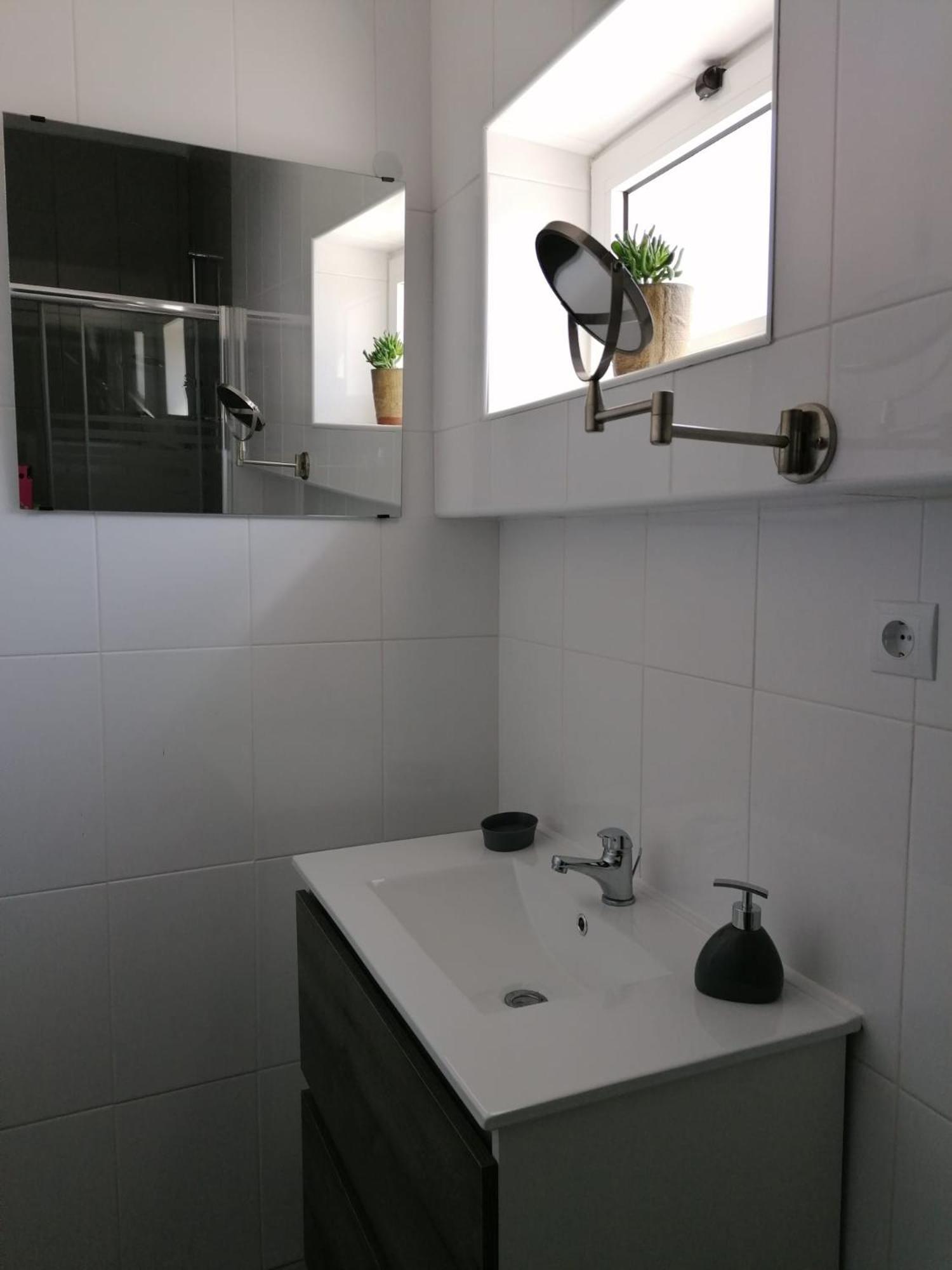 Two-Bedroom Apartment - Photo 3