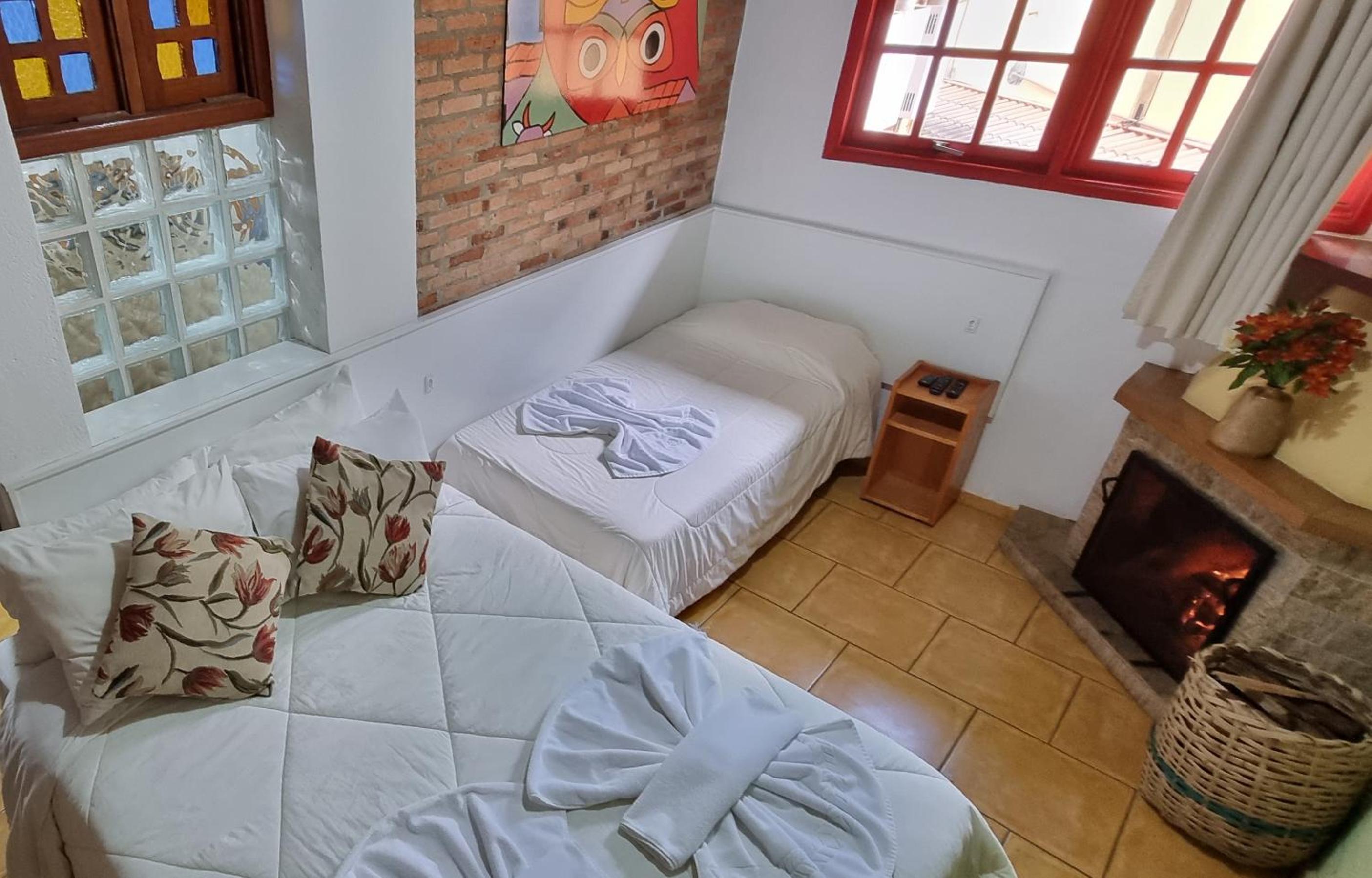 Deluxe Family Room photo 1