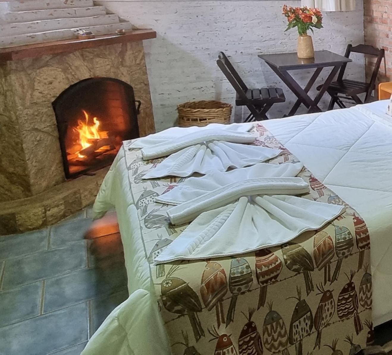 Deluxe Queen Room with individual spa bath photo 2