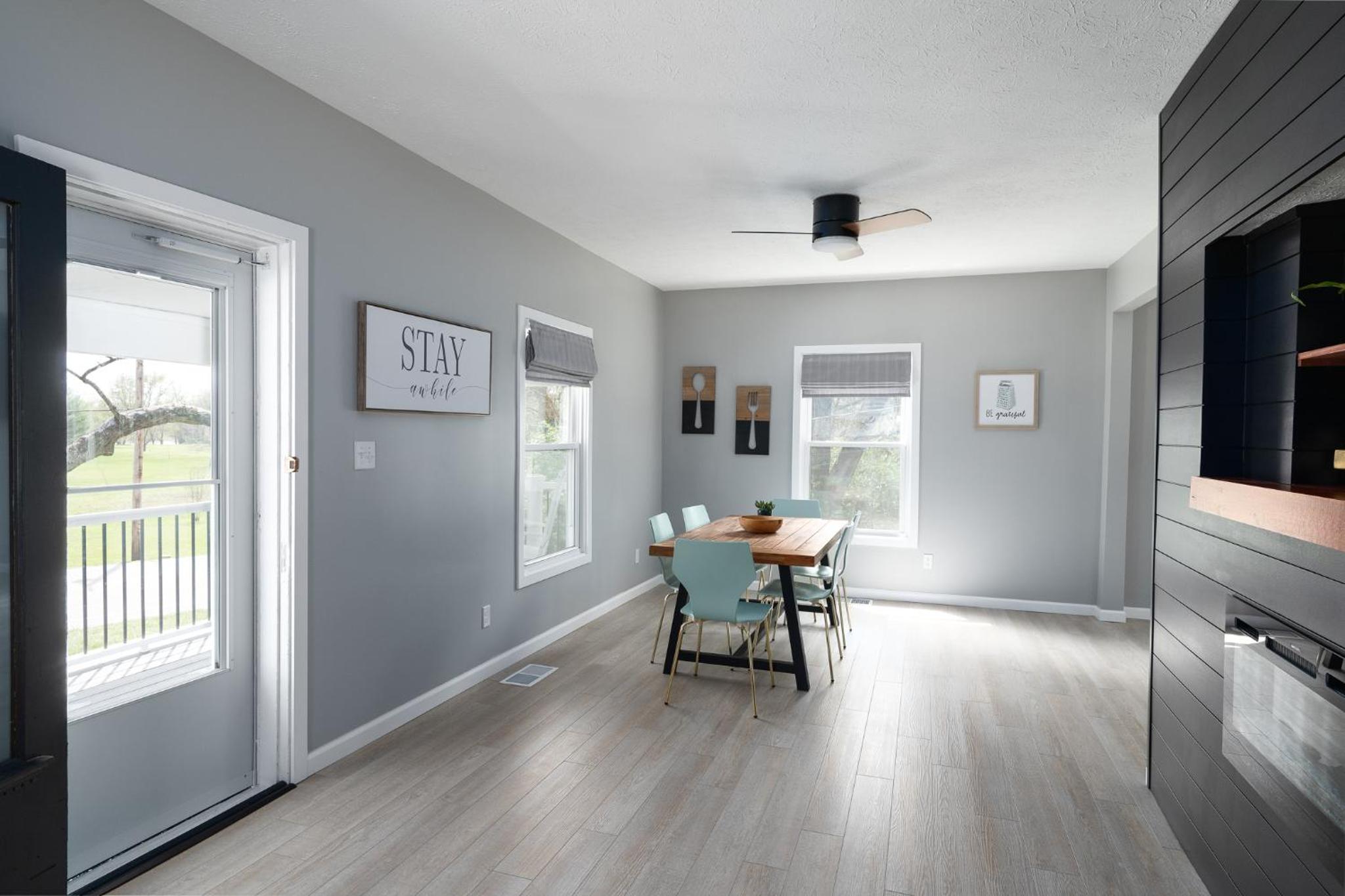 Three-Bedroom House - Photo 9