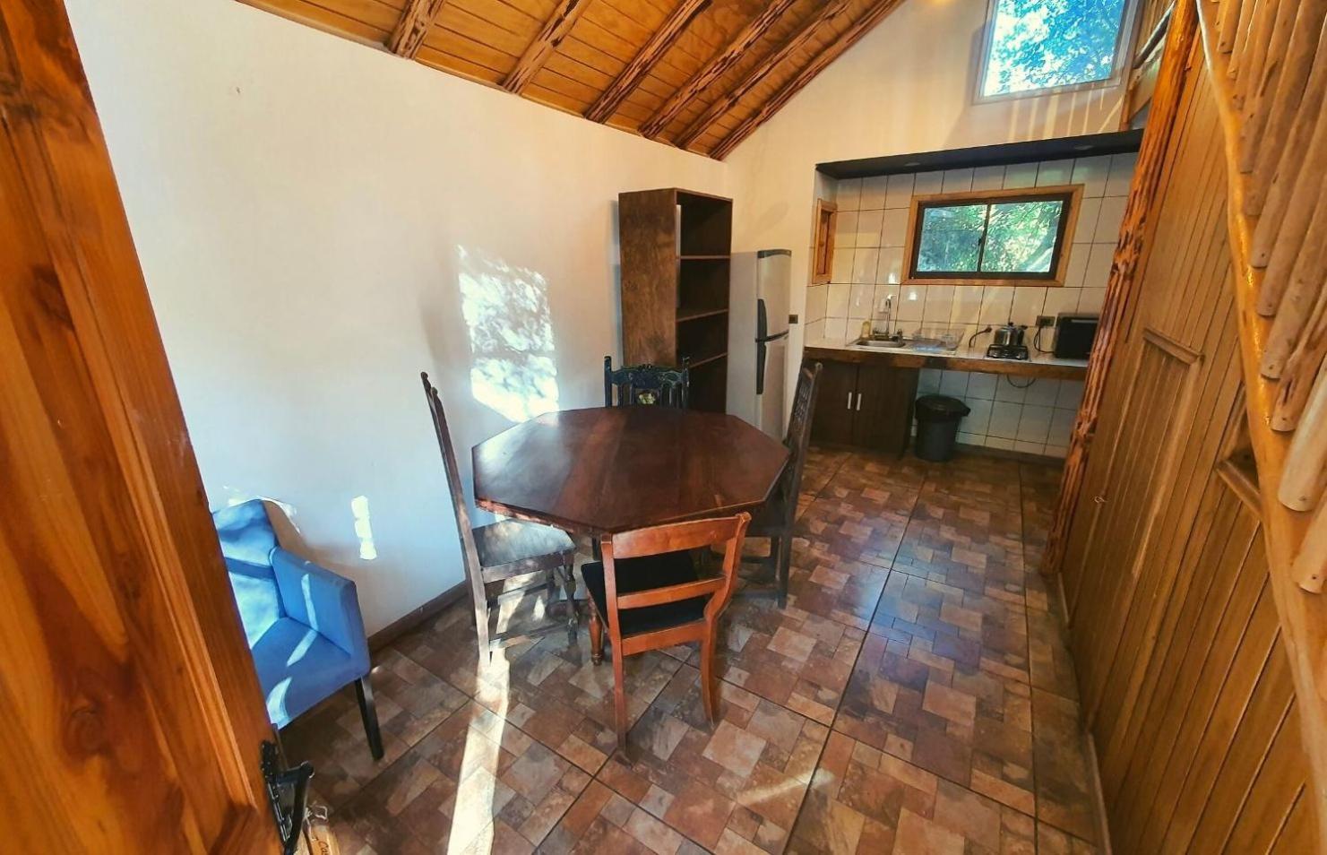 Deluxe Family Room photo 2