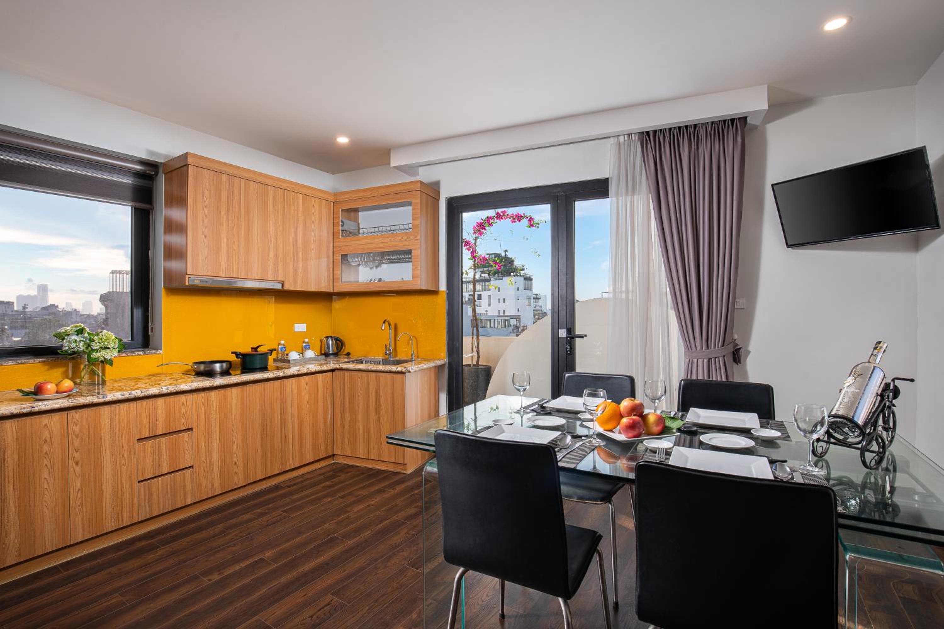 Paon Suite photo 2