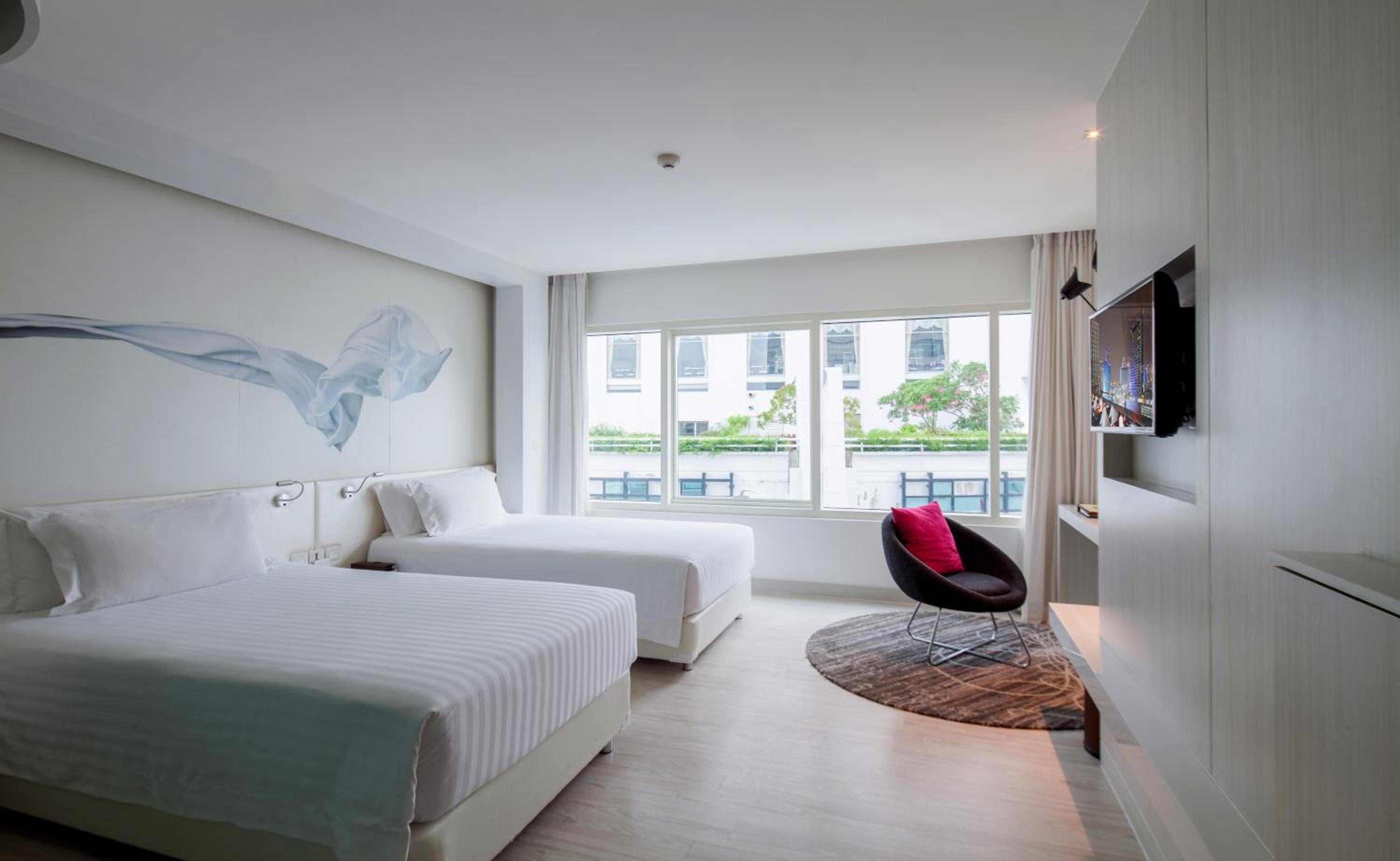 Deluxe Twin Room photo 2