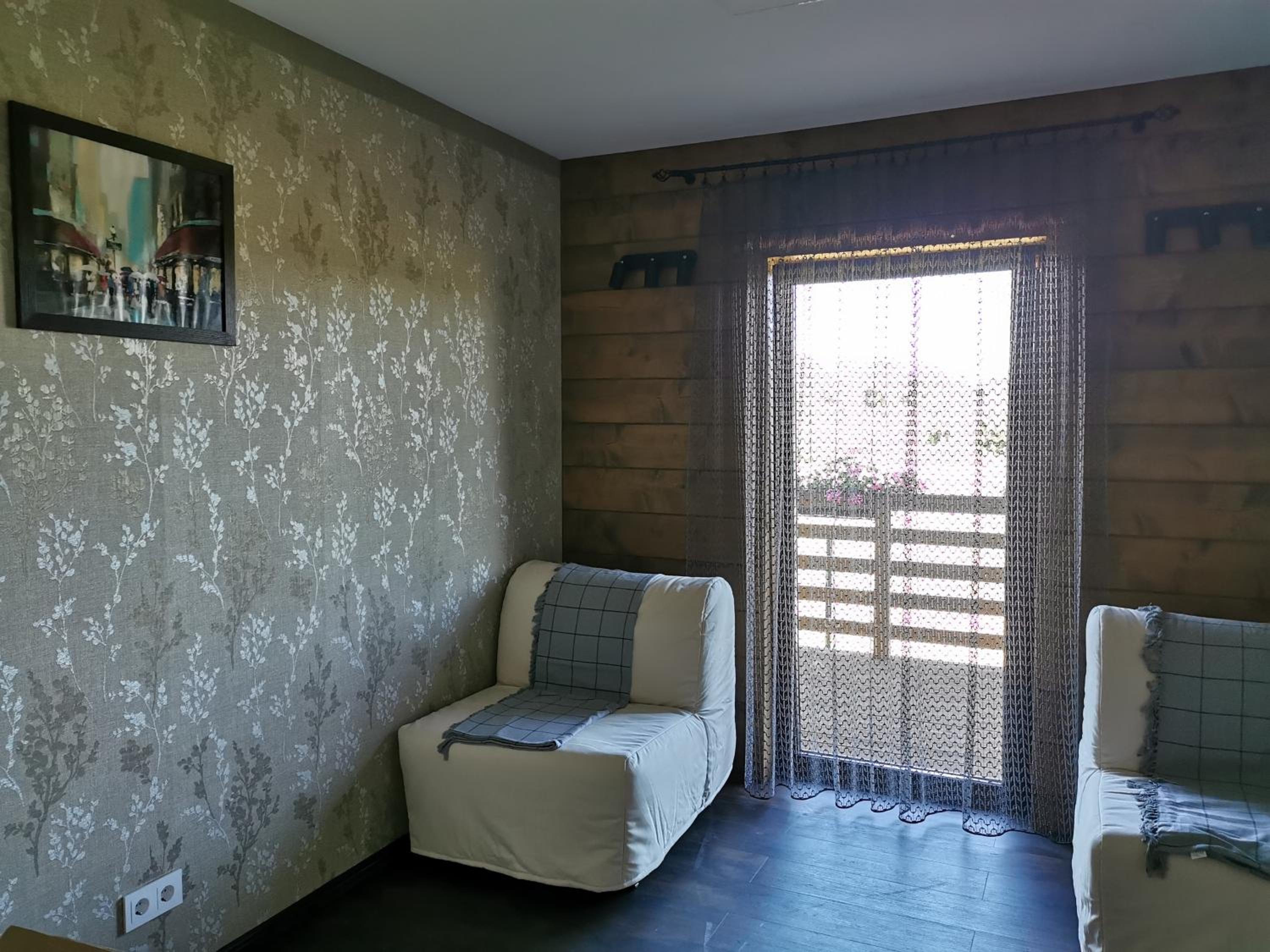 Two-Bedroom House - Photo 32