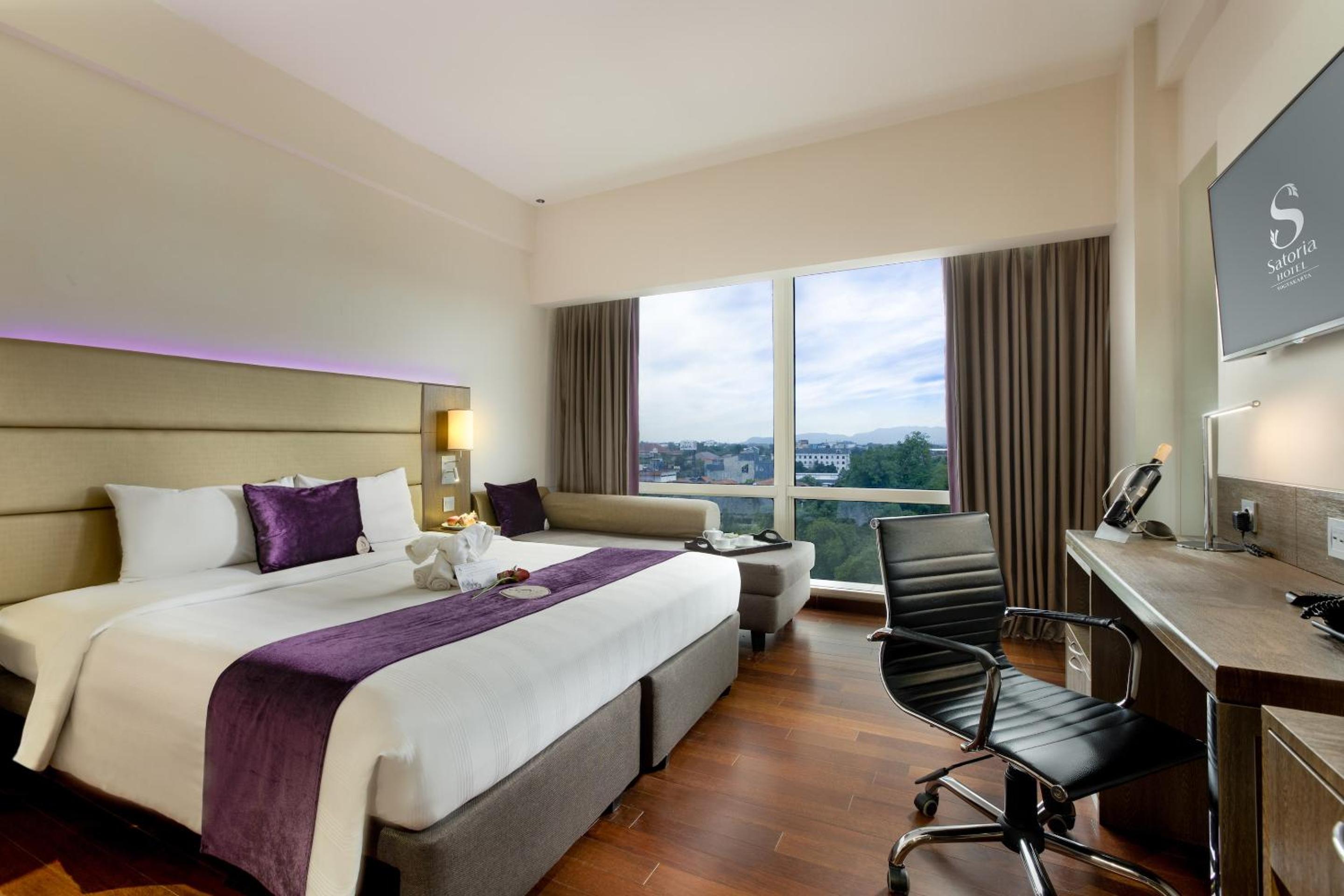 Superior King Room - Photo 1