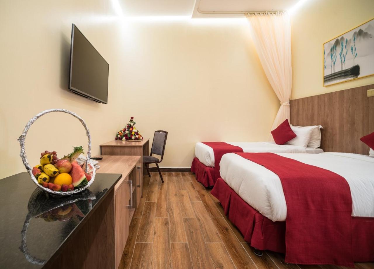 Deluxe Twin Room photo 2