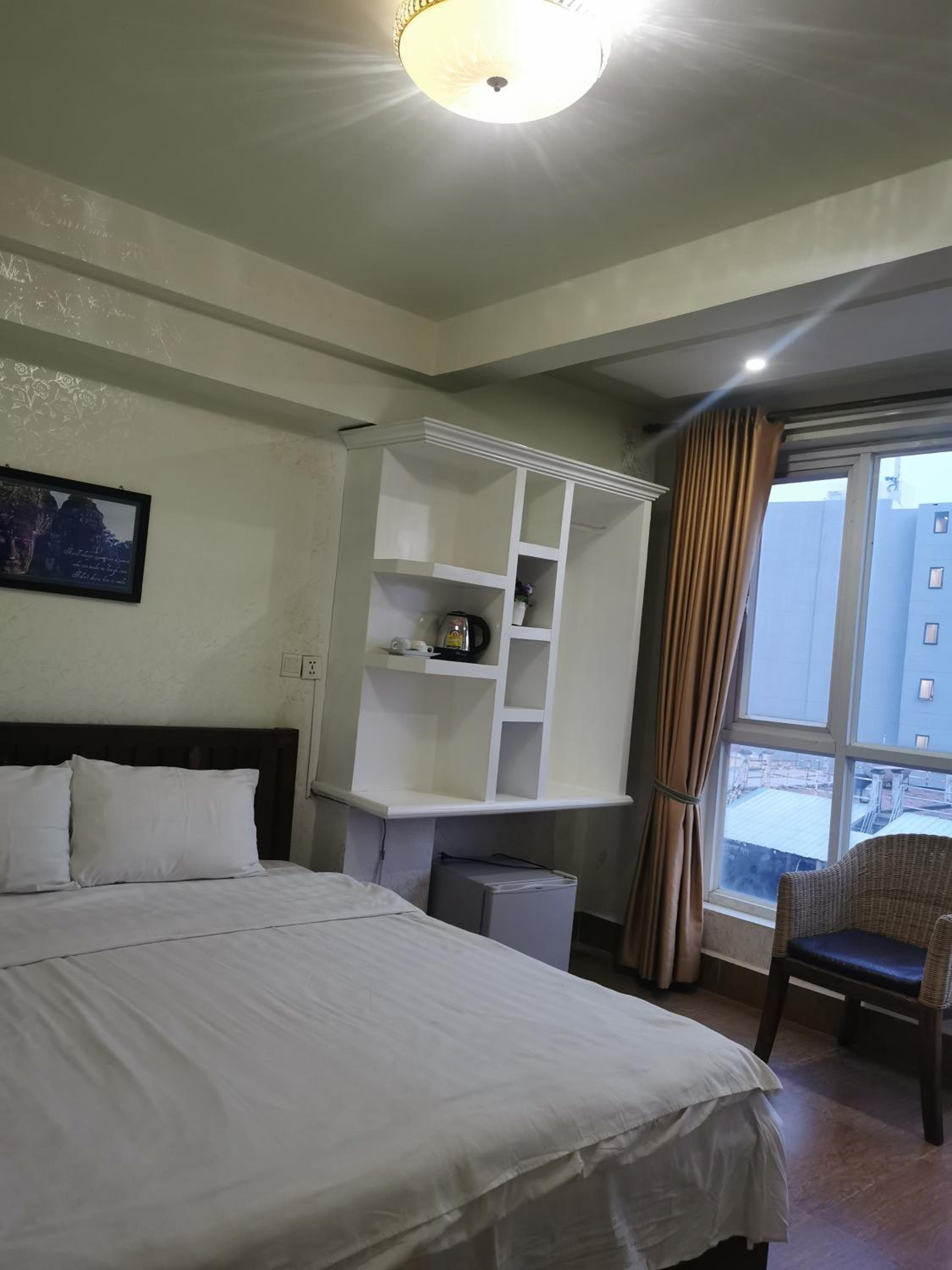 Deluxe Single Room