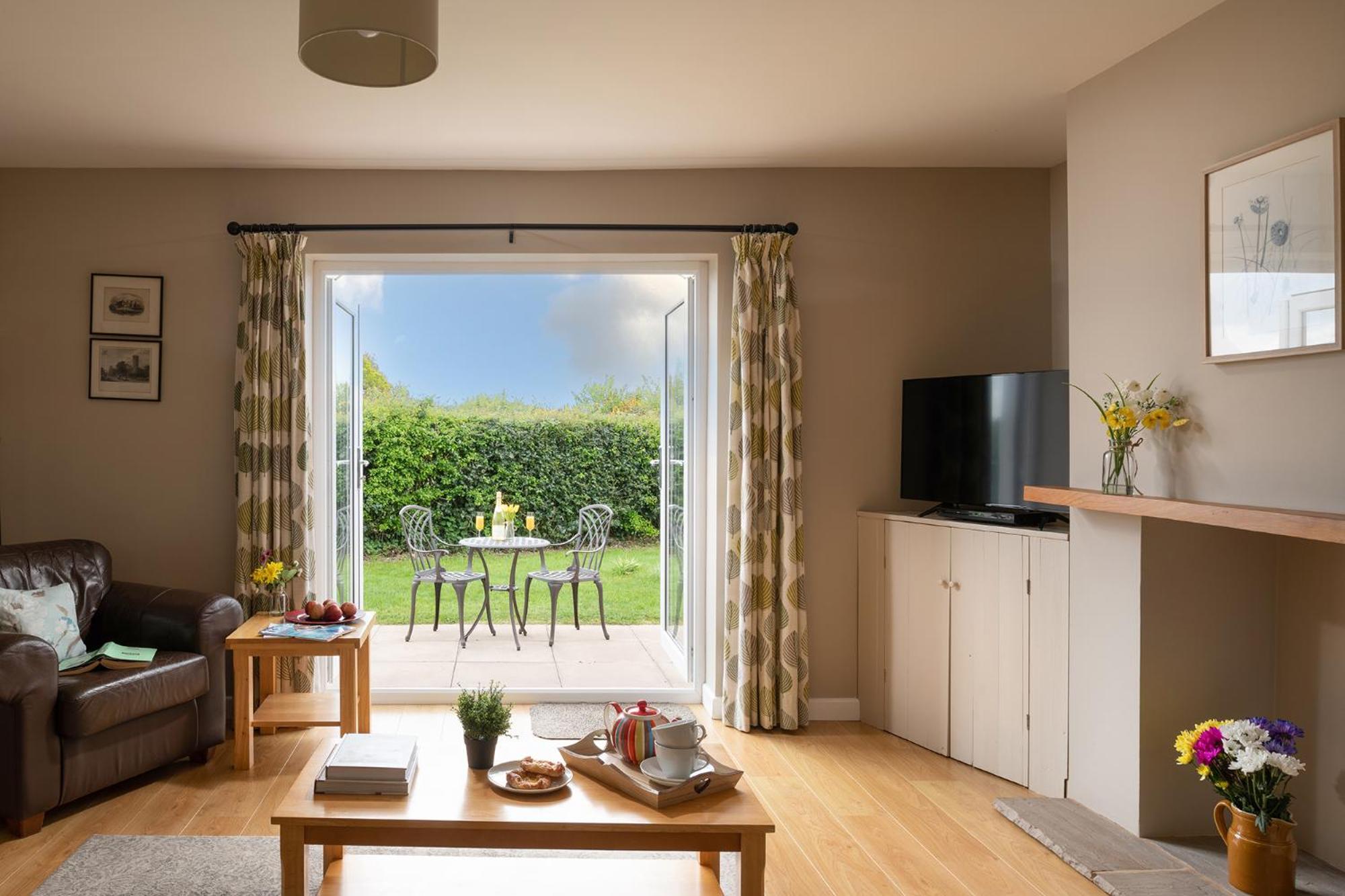 Three-Bedroom House photo 1