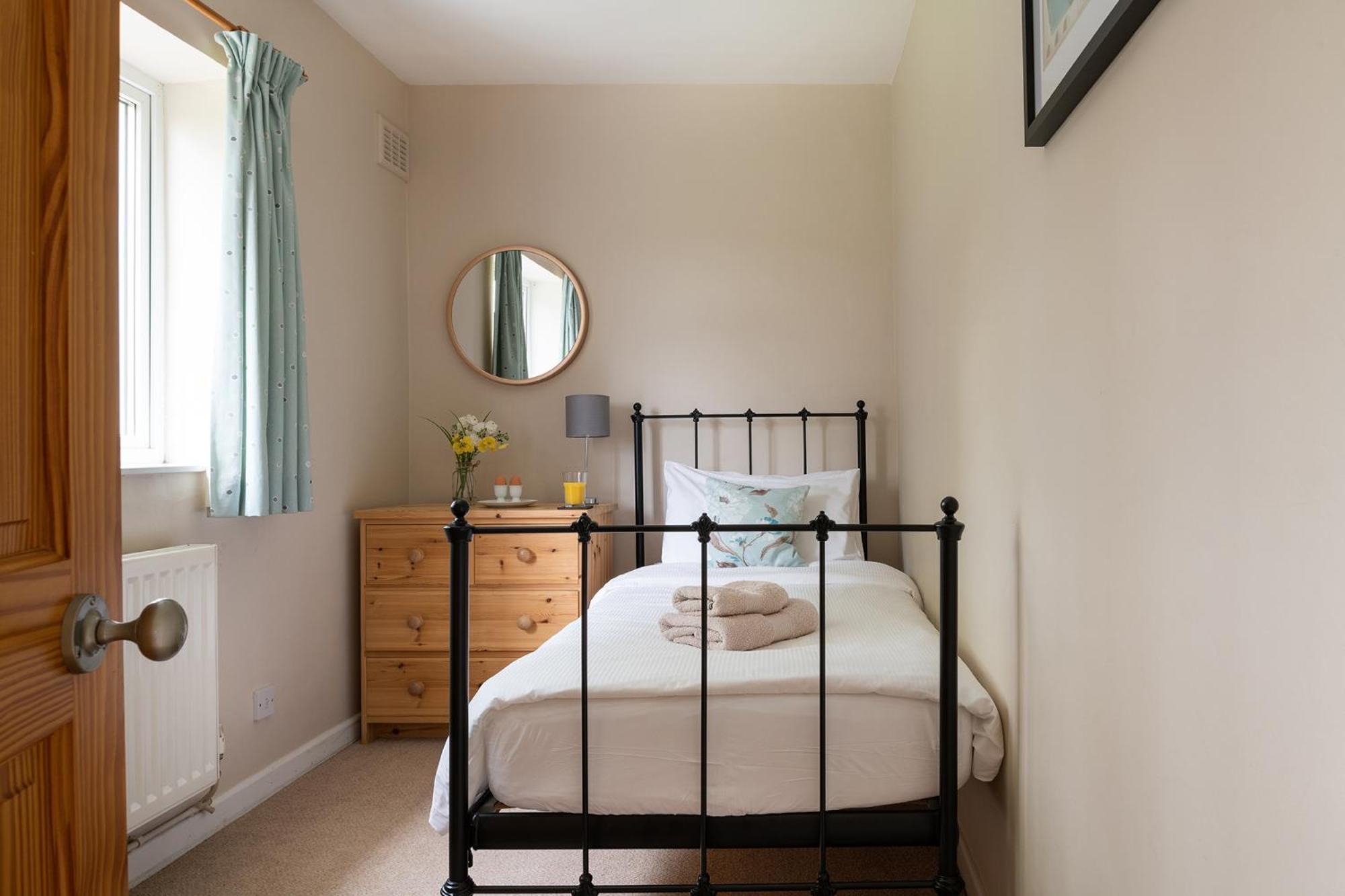 Three-Bedroom House photo 2