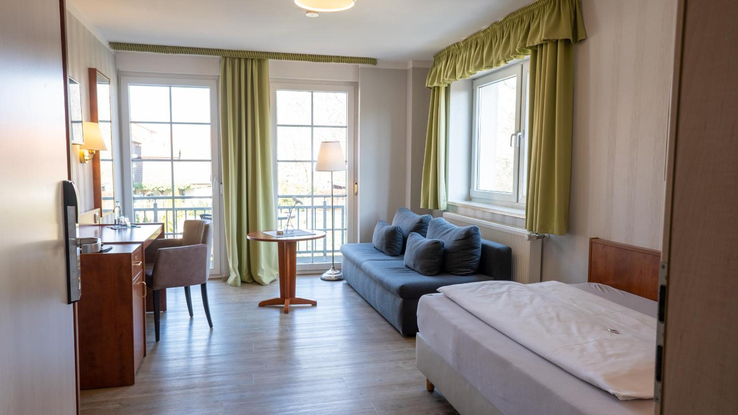 Single Room photo 2