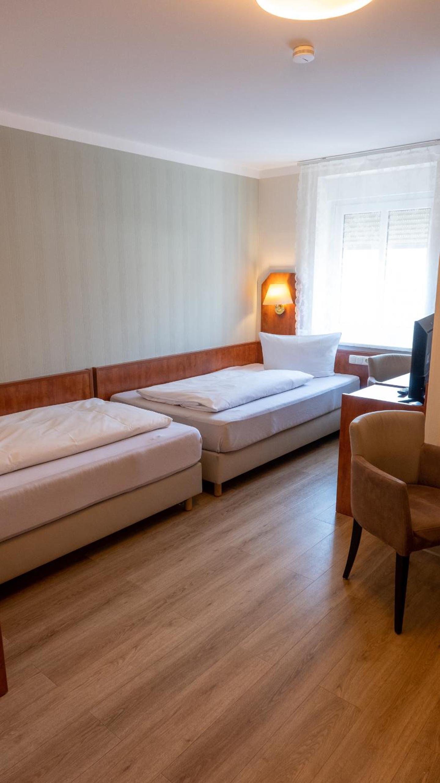 Standard Twin Room photo 2
