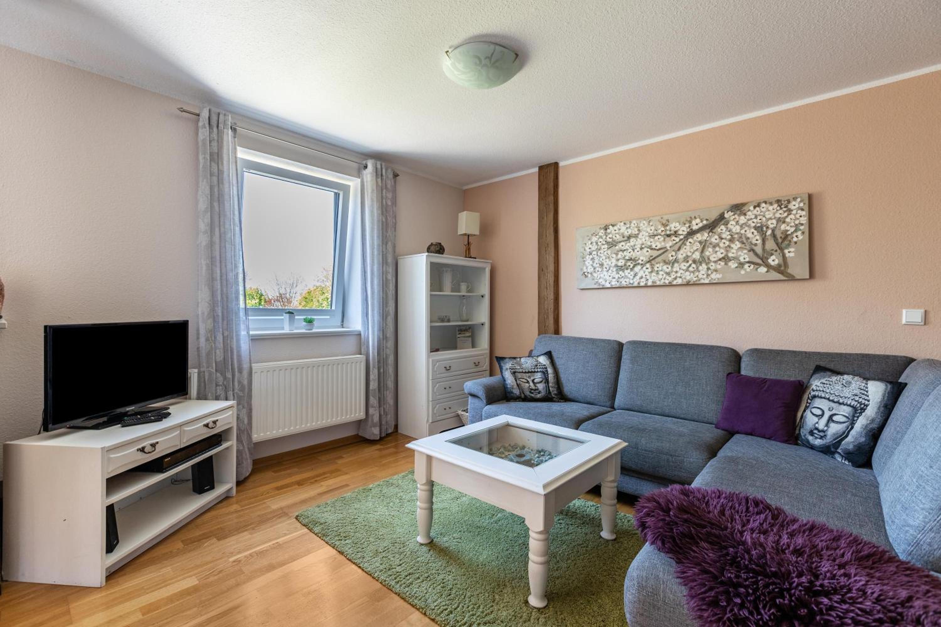 Two-Bedroom Deluxe Apartment with Garden View