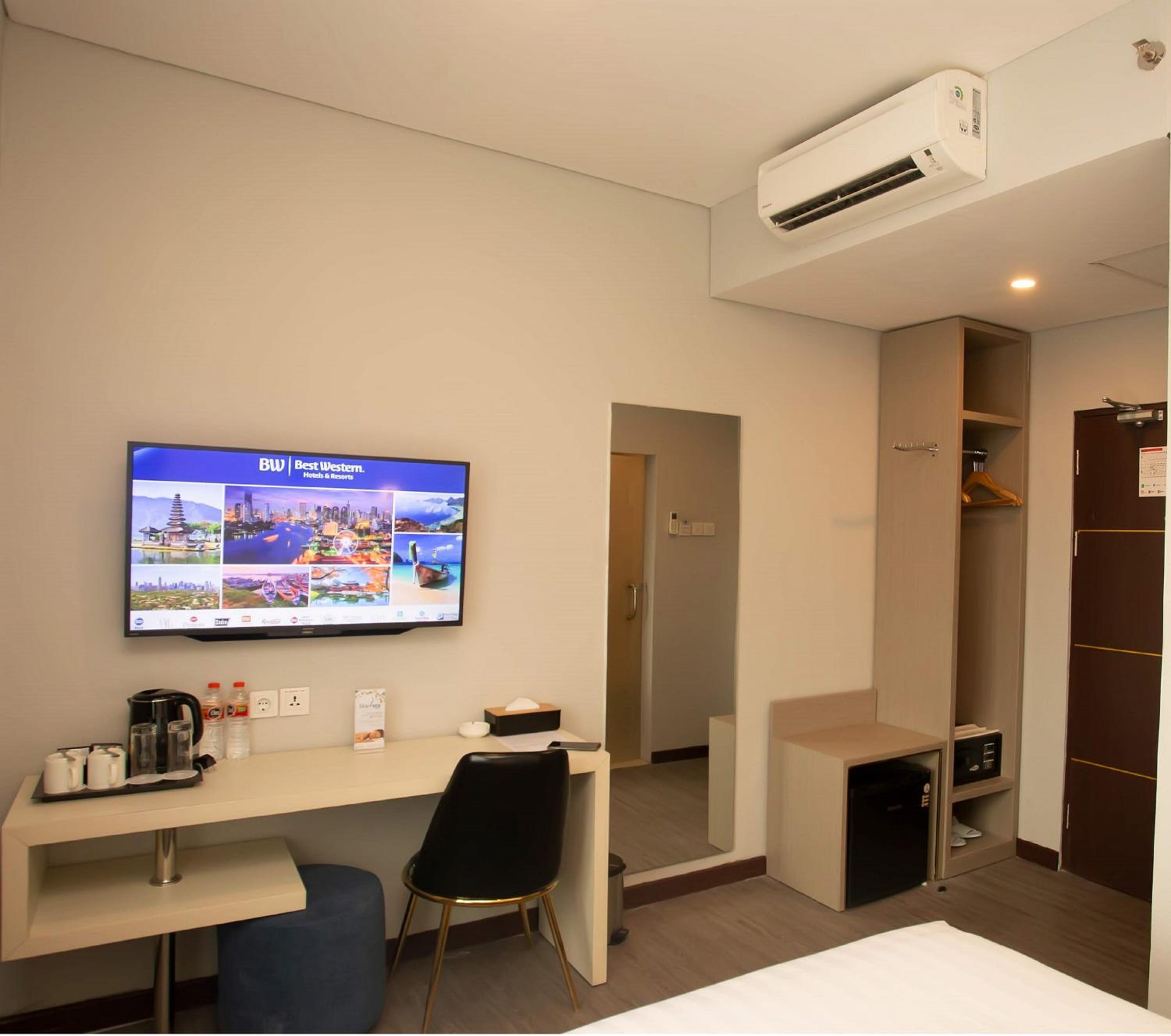 Superior Double Room - Smoking - Photo 2