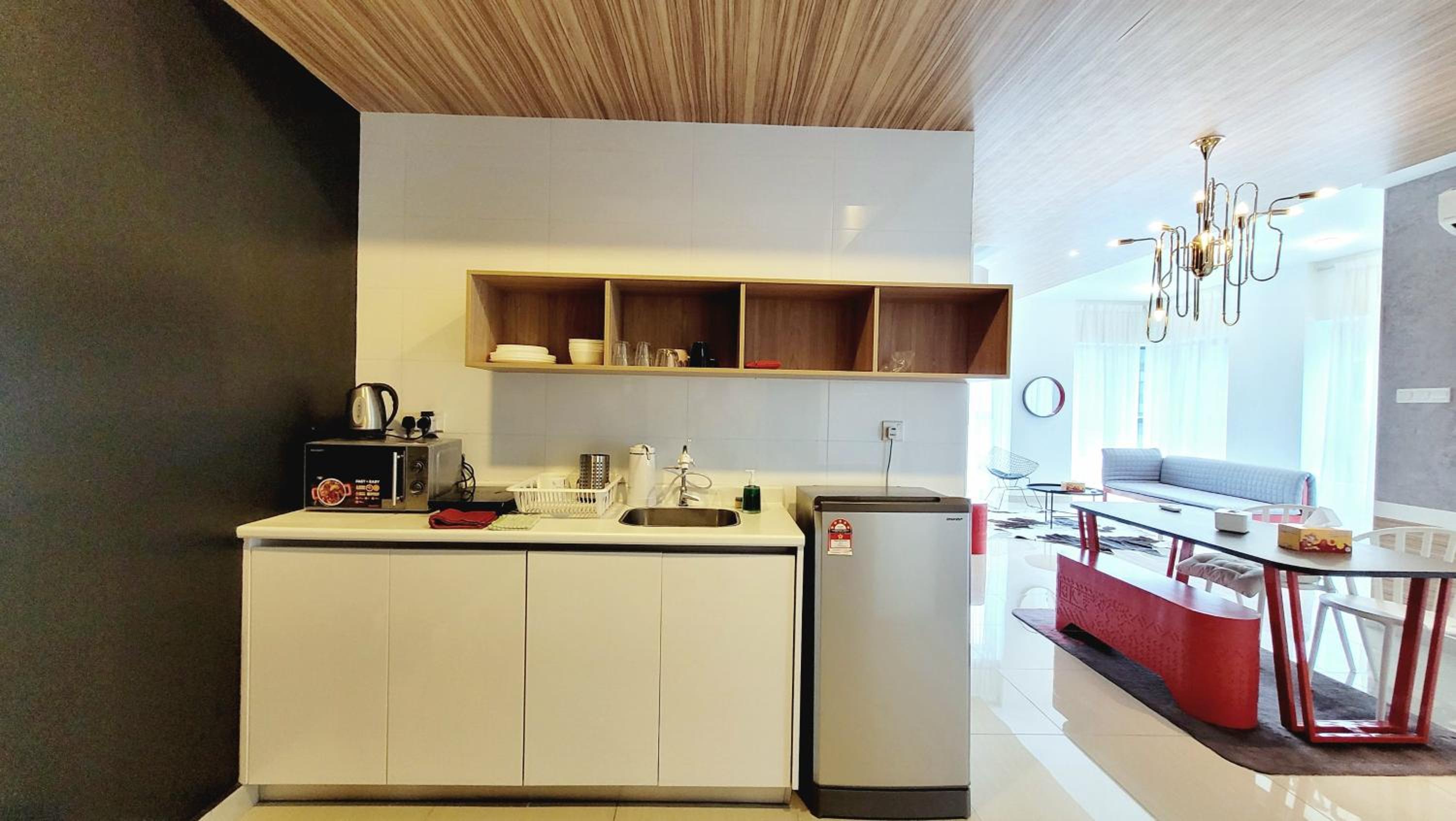 Three-Bedroom Apartment - Photo 18