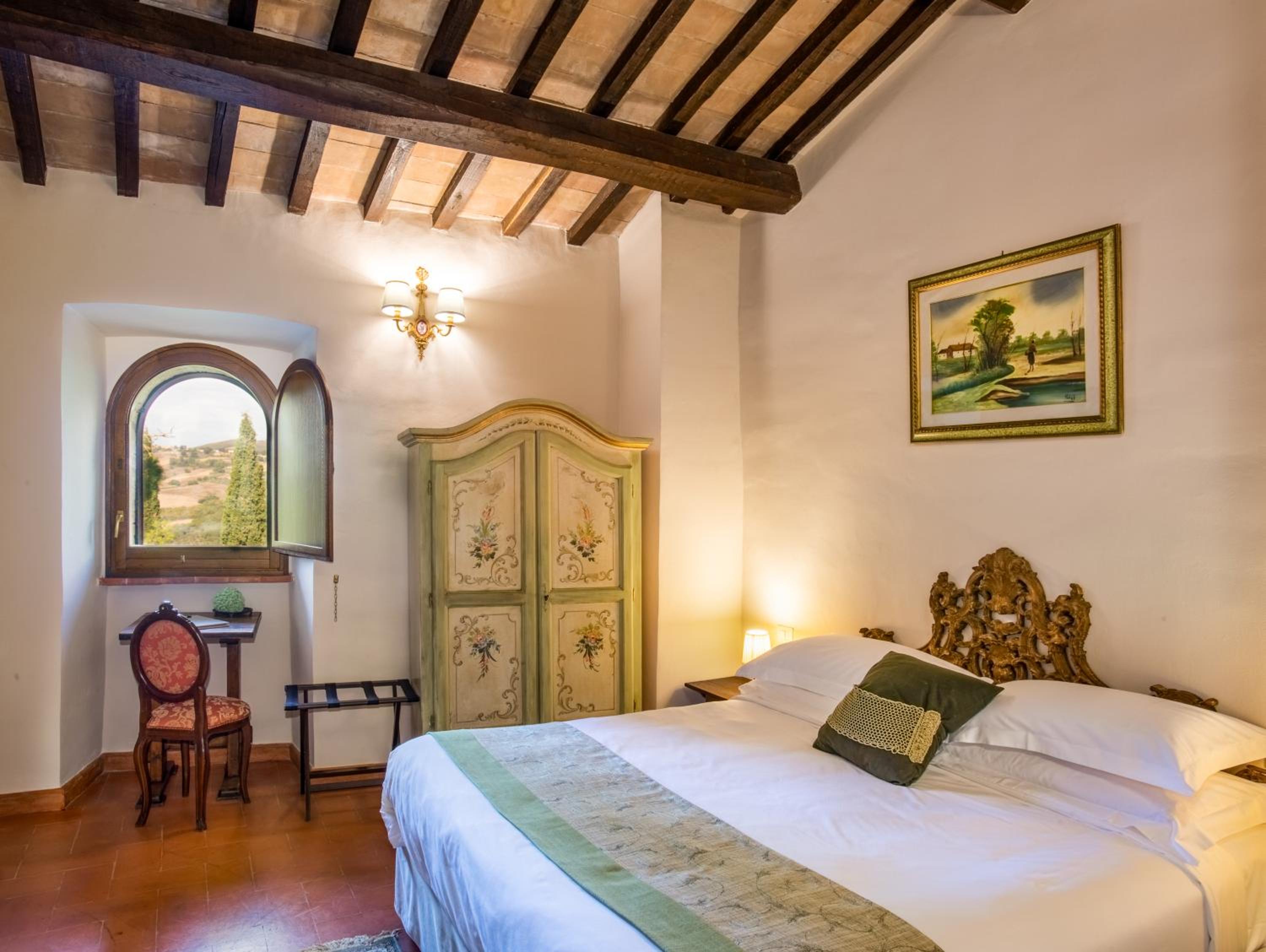 Double Room - Photo 4