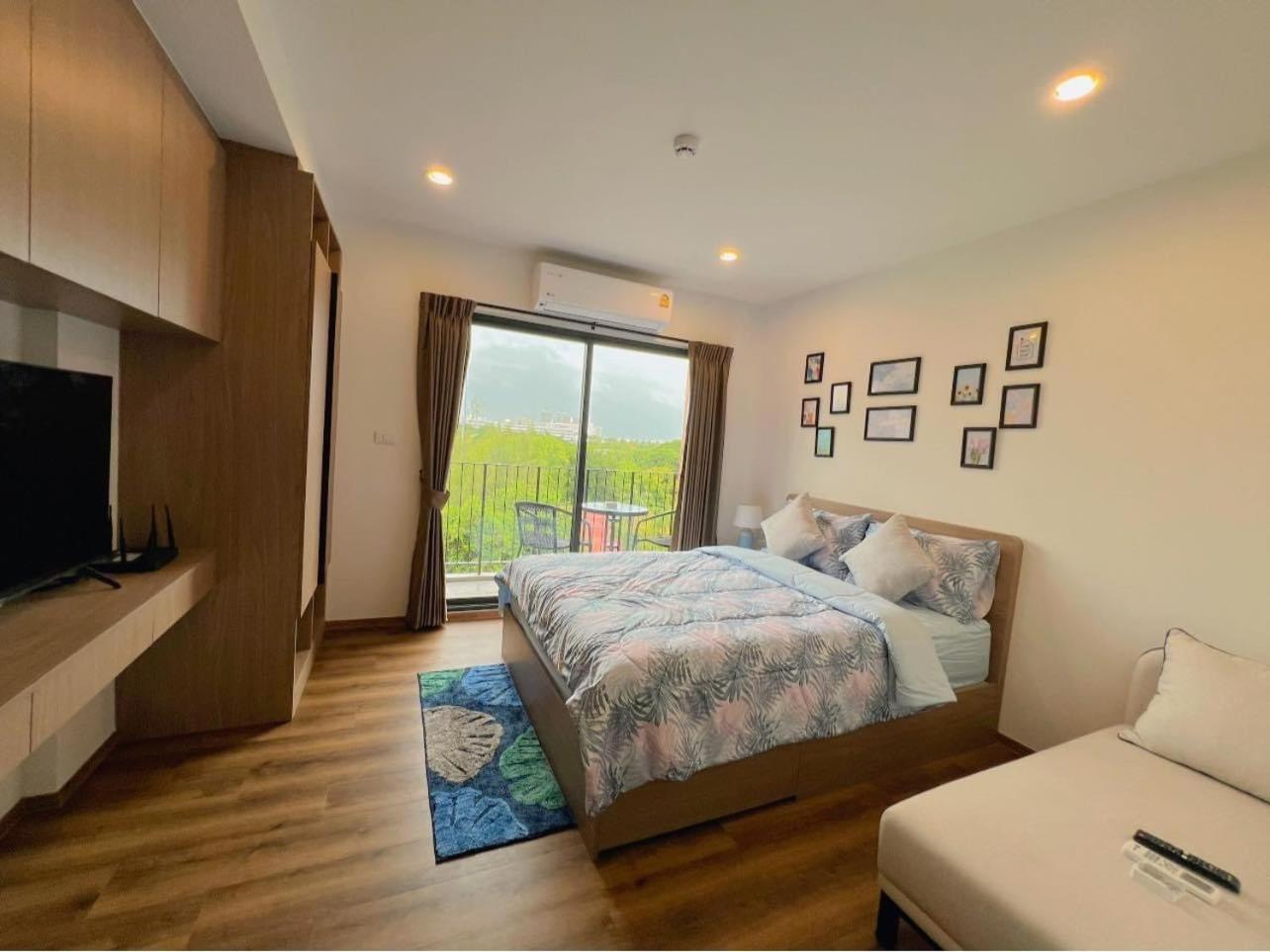One-Bedroom Apartment - Photo 45