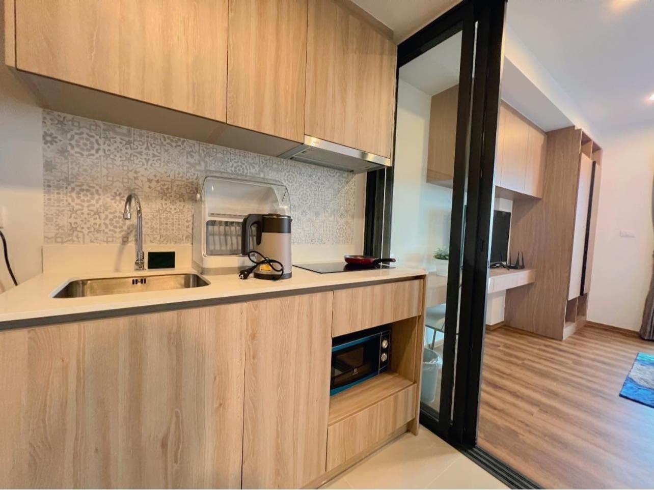 One-Bedroom Apartment - Photo 21