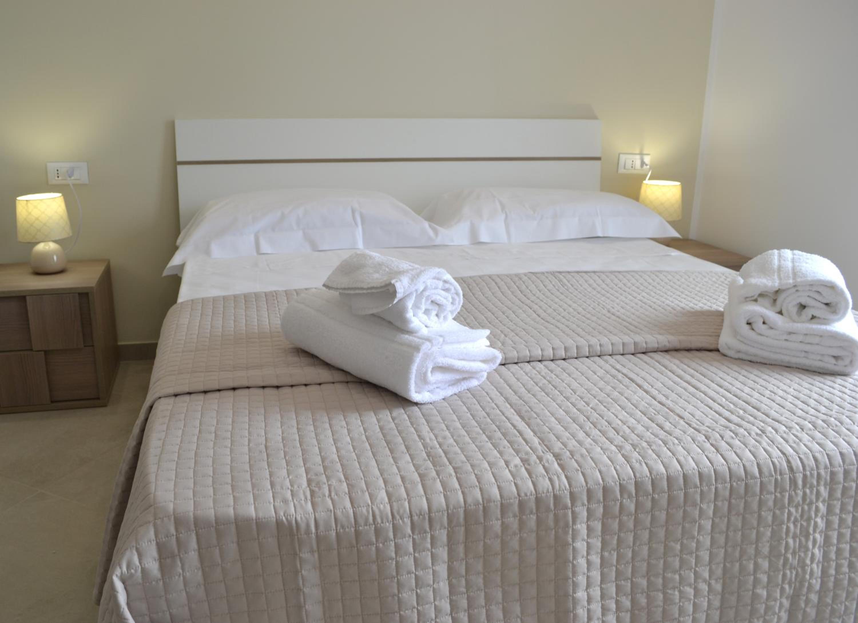 Double Room with Balcony photo 1