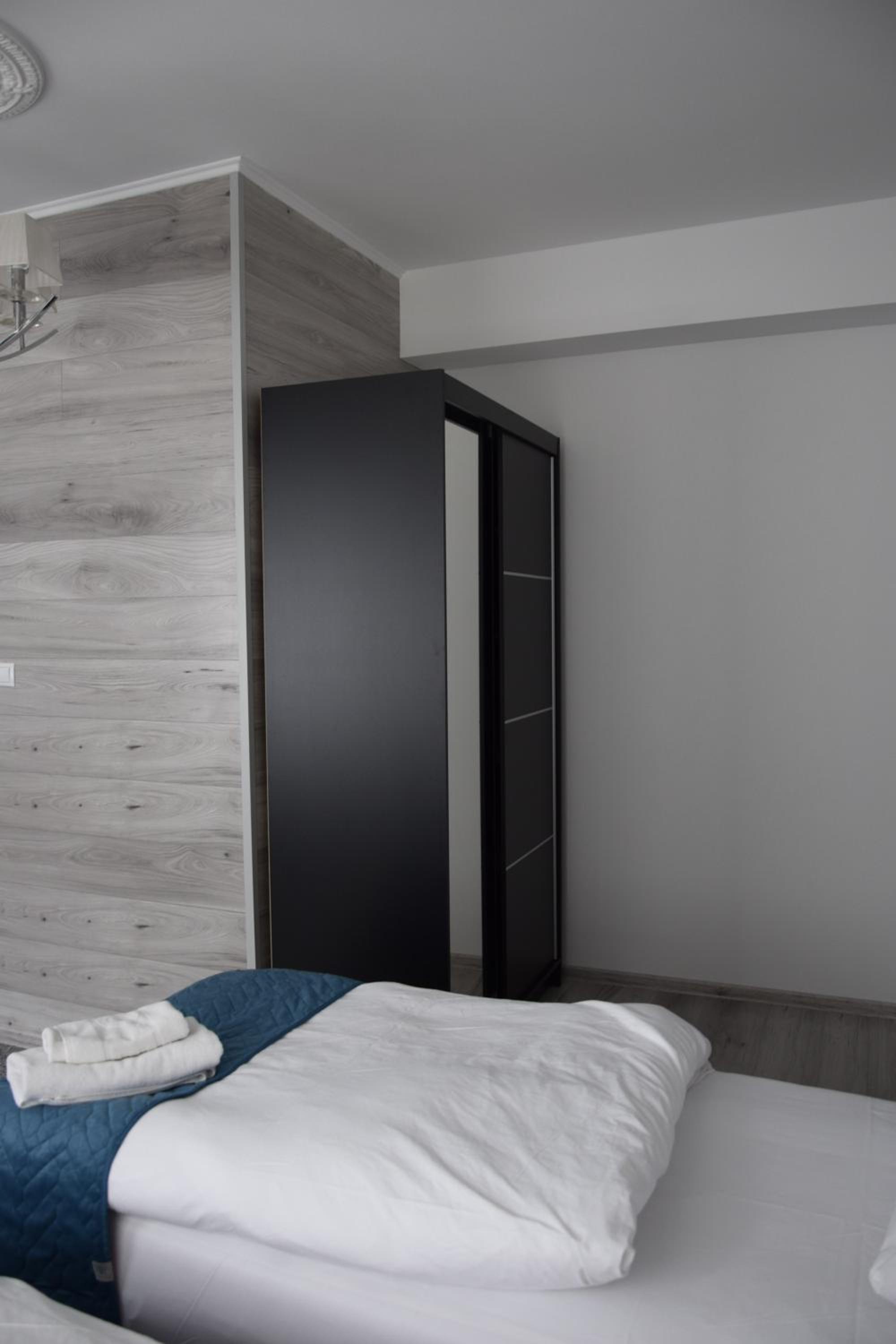 Deluxe Double Room - Photo 4