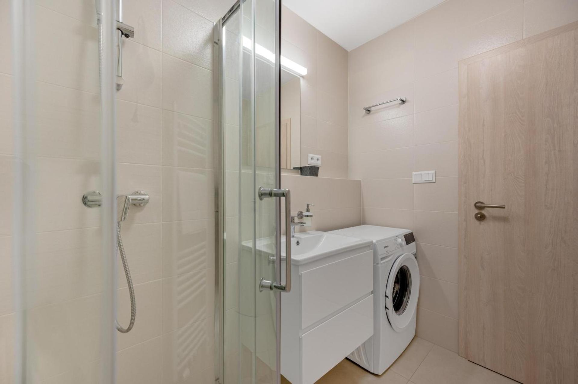Standard Apartment - Photo 2